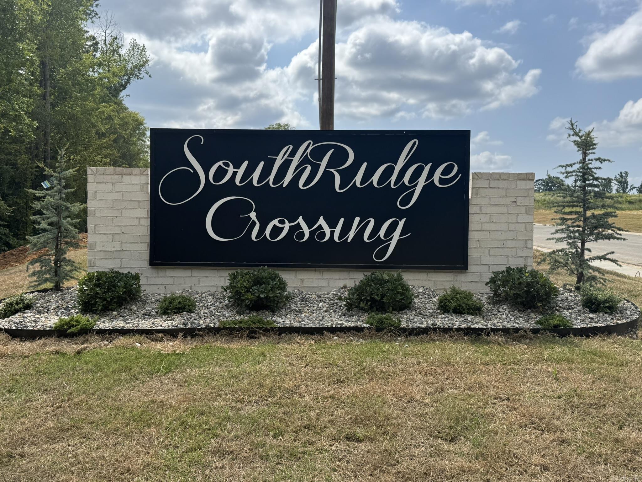 Discover the perfect place to build in Southridge Crossing, a new subdivision in the heart of Arkadelphia. Enjoy the convenience of being just minutes from shopping, dining, and everyday amenities. This homesite offers a great opportunity to build a custom home in a developing neighborhood surrounded by quality new construction. Conveniently located near Arkadelphia schools and local services, Southridge Crossing is quickly becoming one of Arkadelphia's most desirable places to call home.