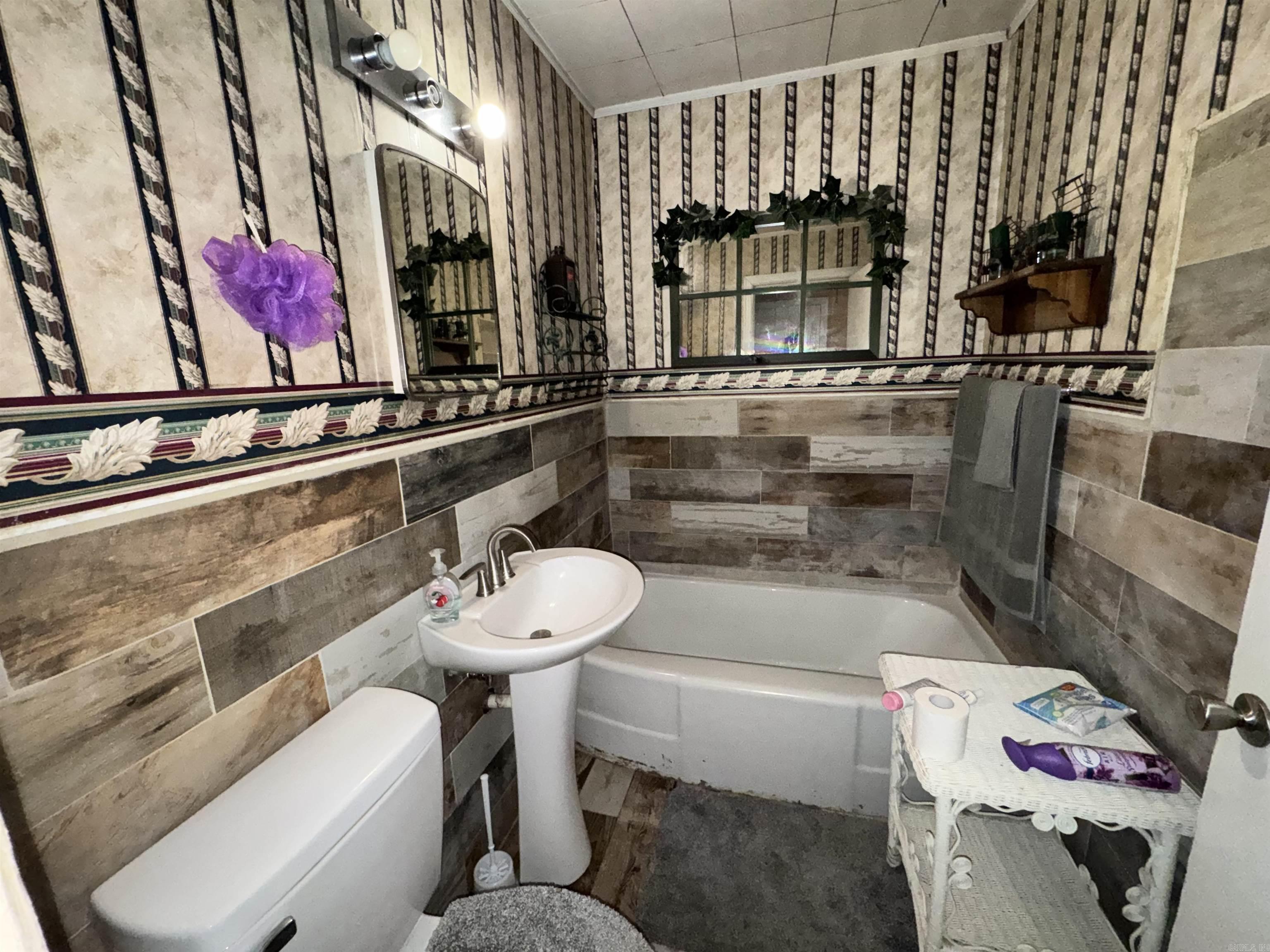 Mahles 2nd - Residential