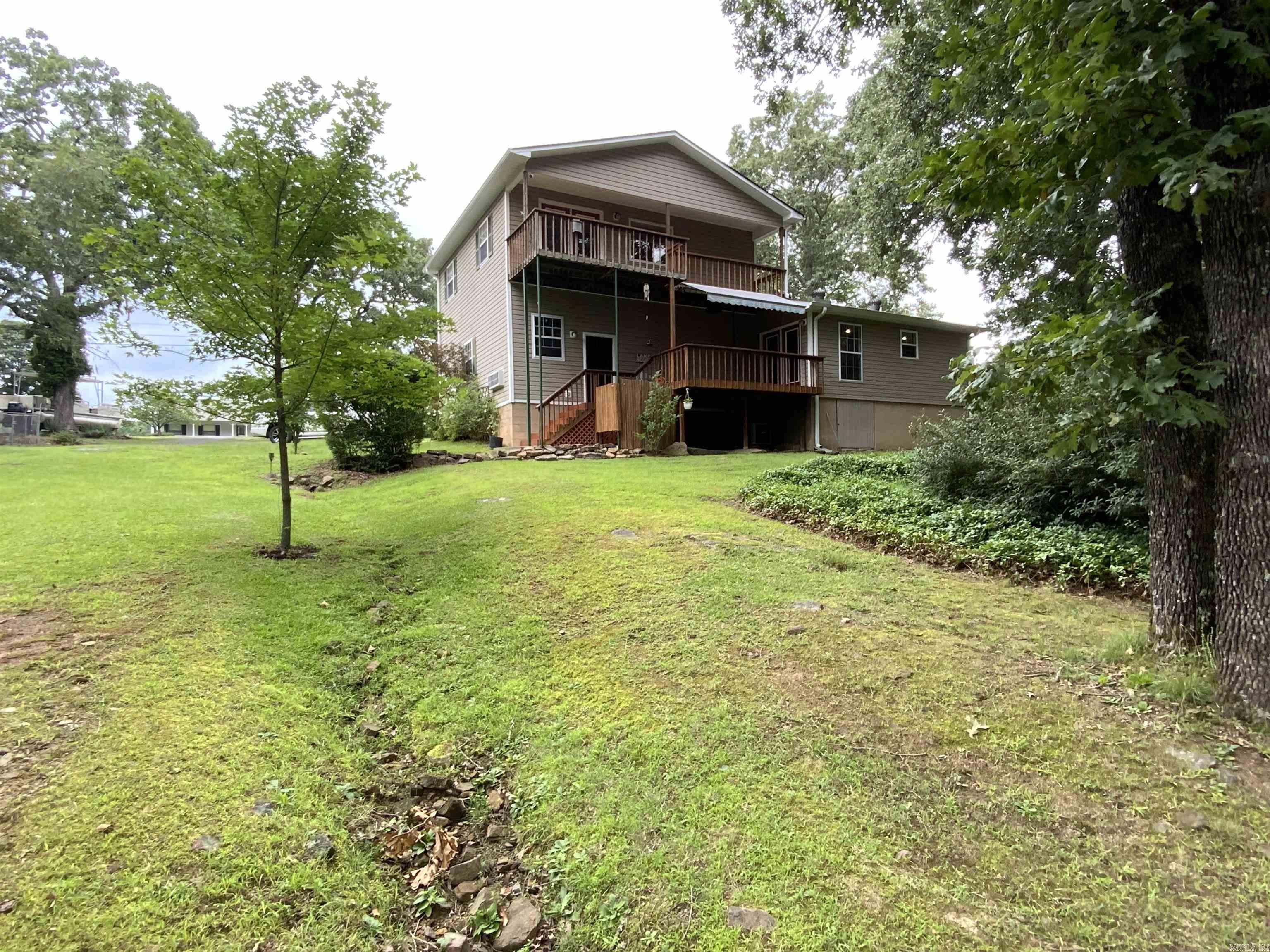 CRICKET COVE - LAKE - Residential