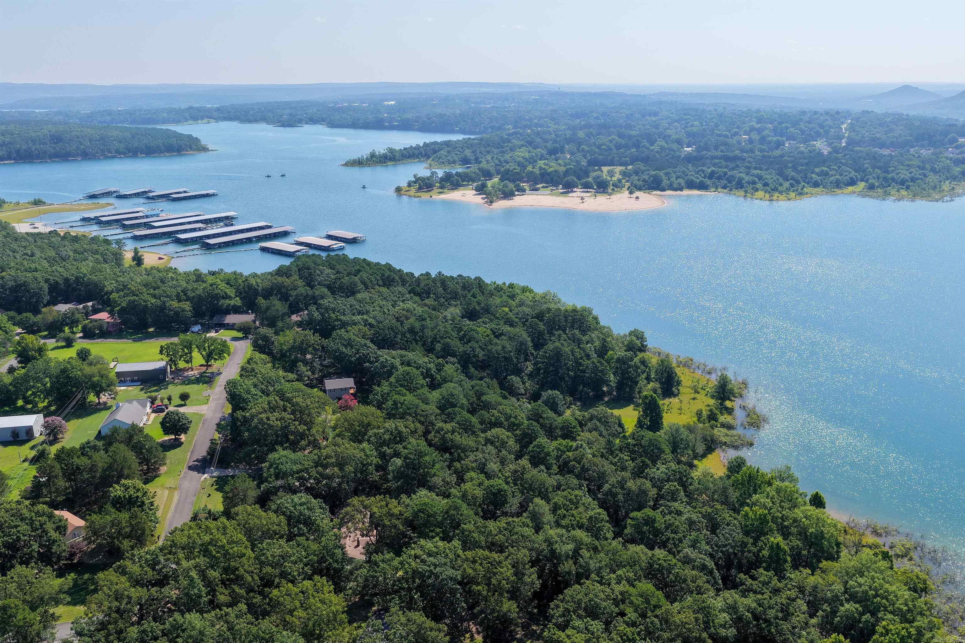 CRICKET COVE - LAKE - Residential