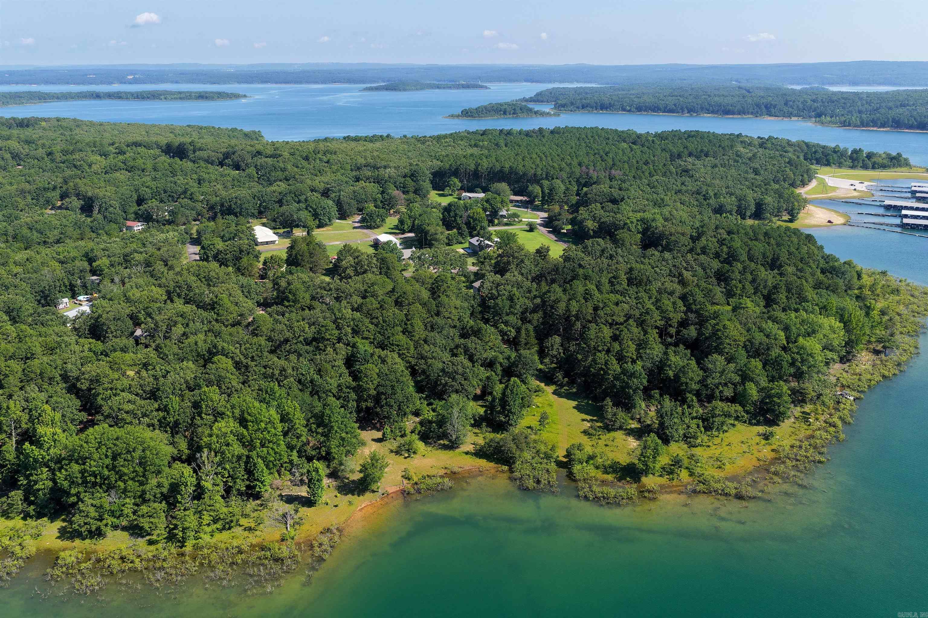 CRICKET COVE - LAKE - Residential