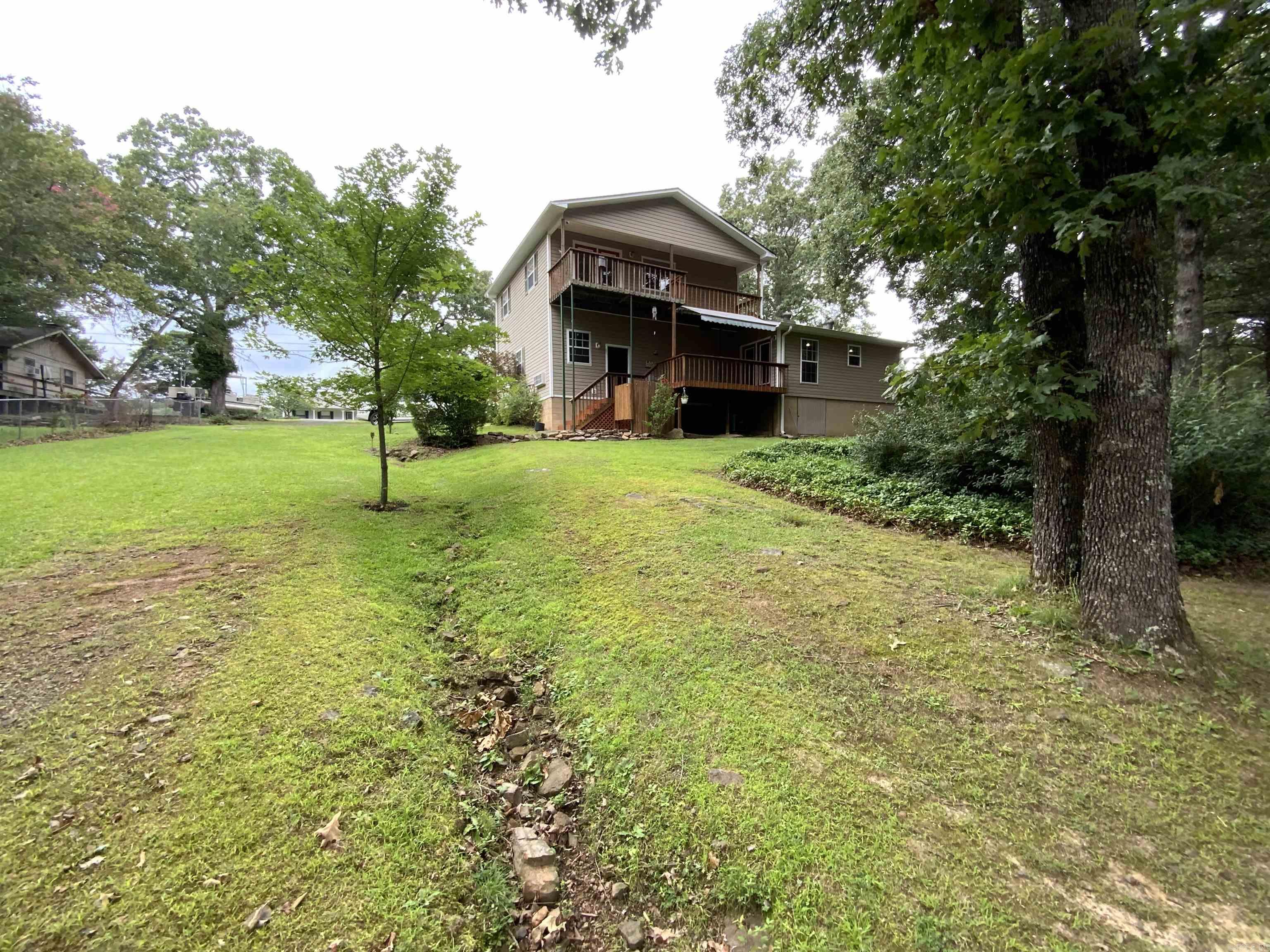 CRICKET COVE - LAKE - Residential