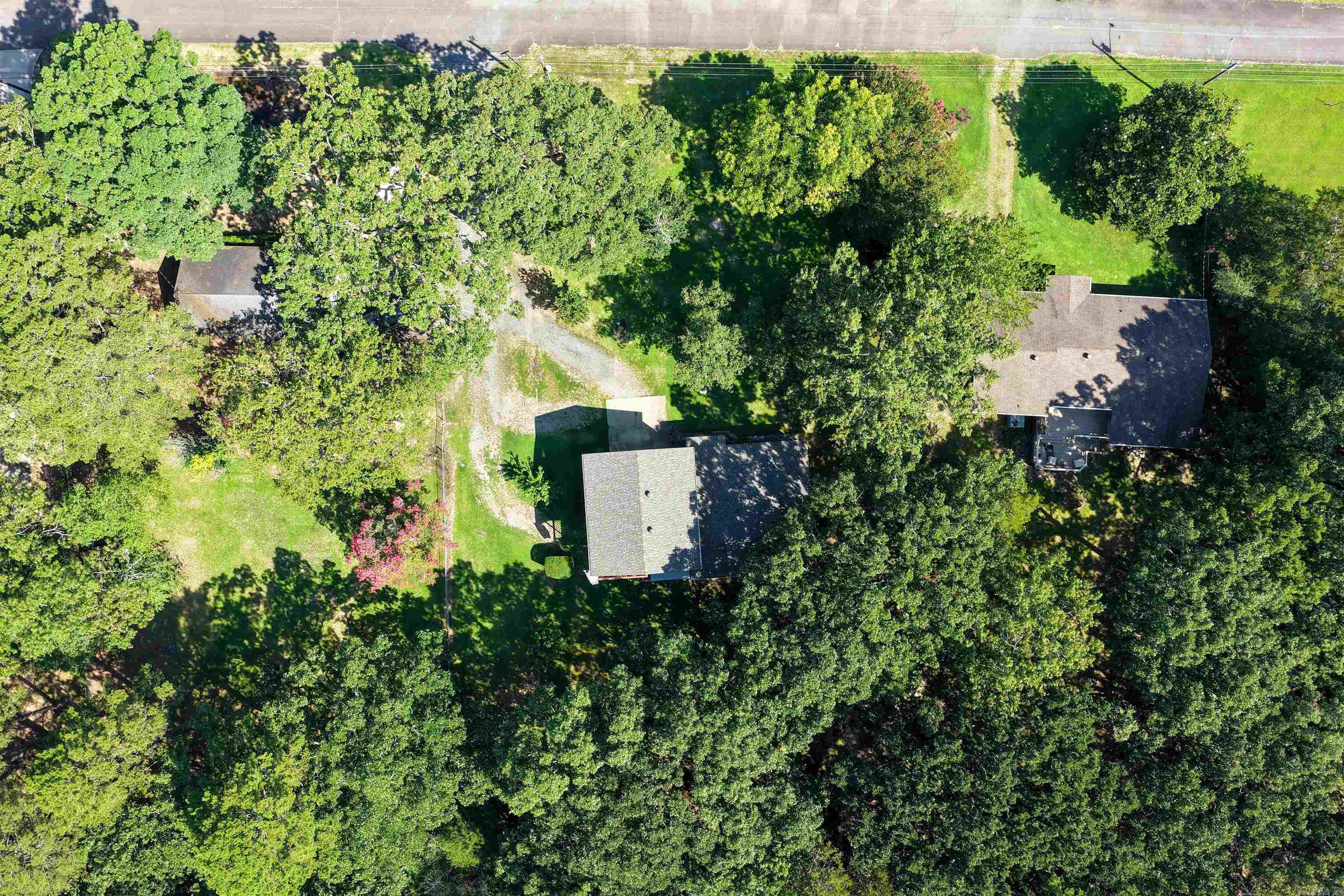 CRICKET COVE - LAKE - Residential