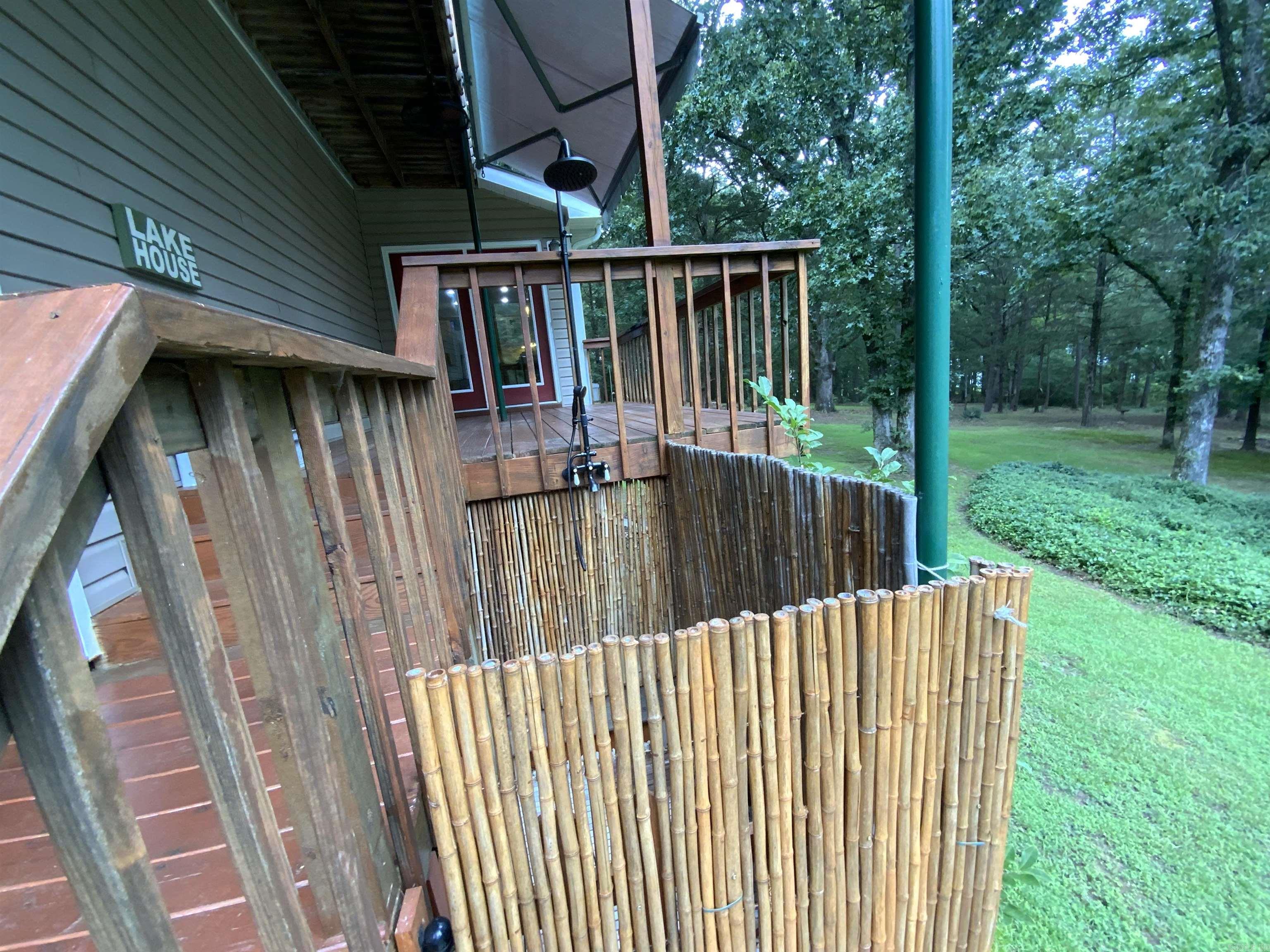 CRICKET COVE - LAKE - Residential