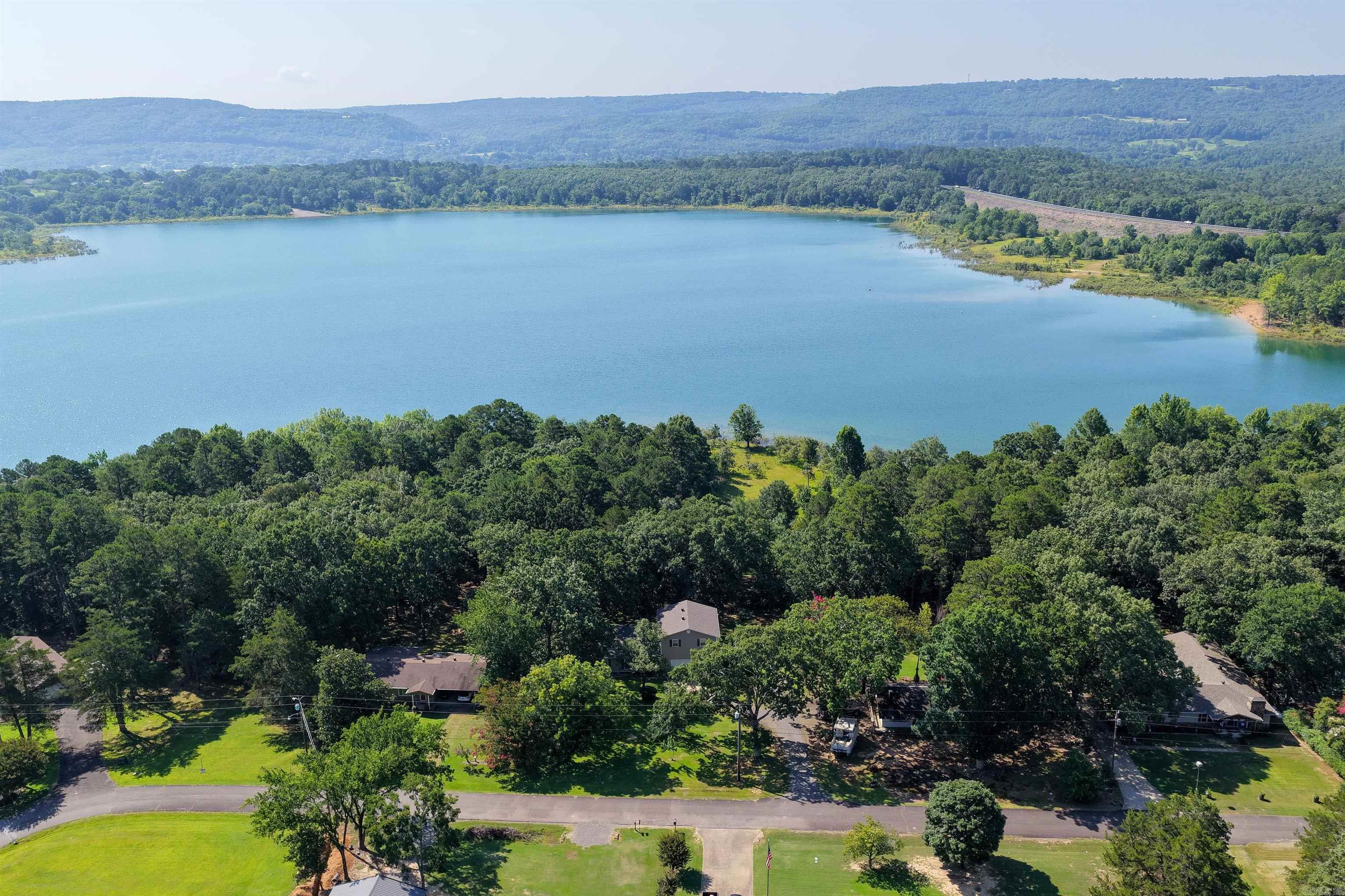CRICKET COVE - LAKE - Residential