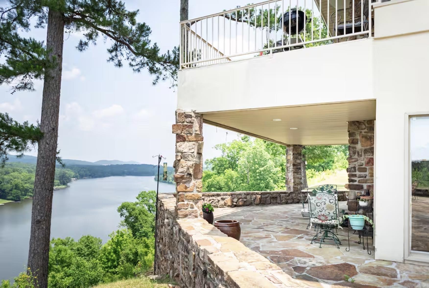 DIAMONDHEAD - Residential