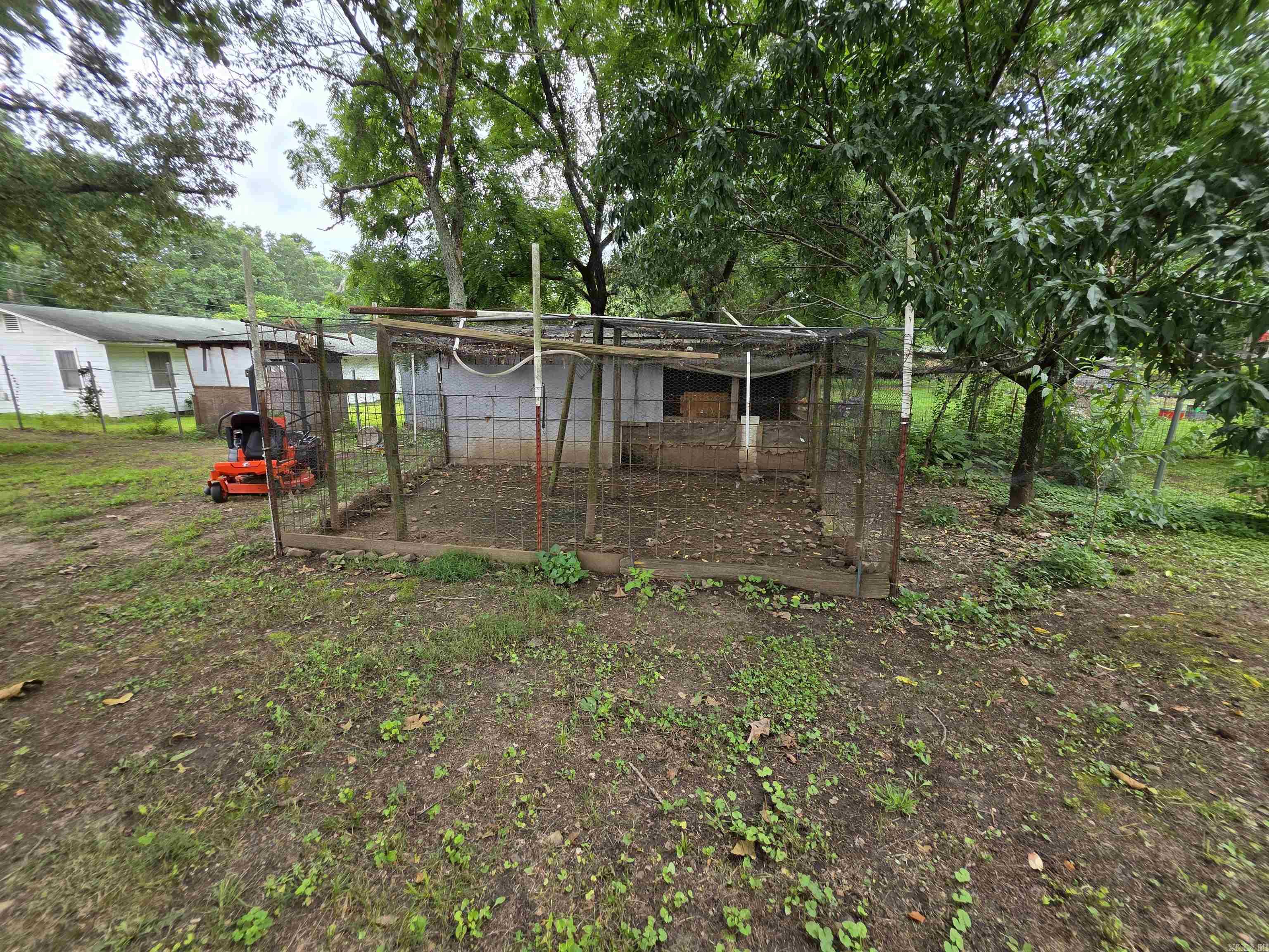 WOODLAND ADD INSIDE - Residential