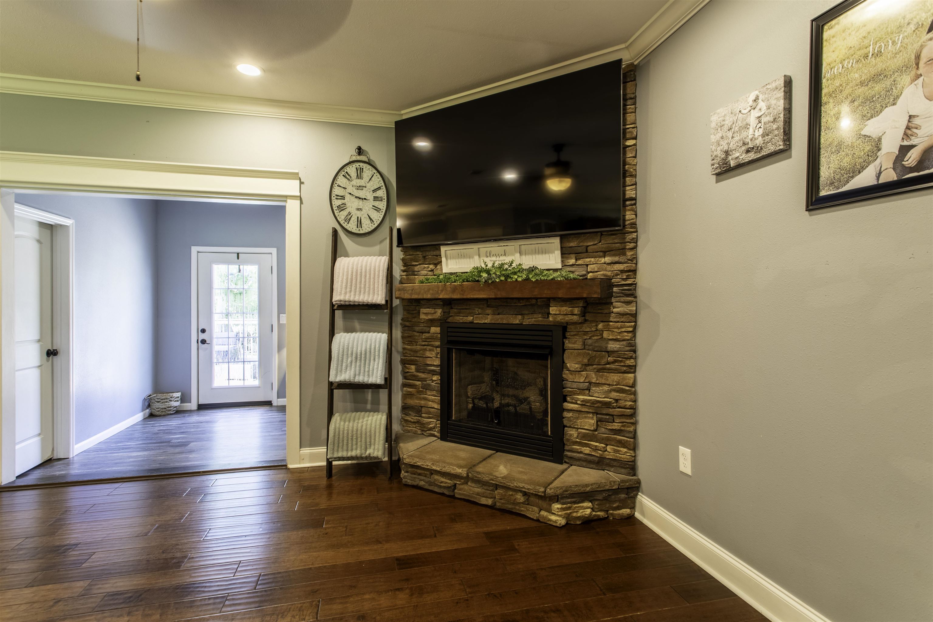 Metes & Bounds - Residential