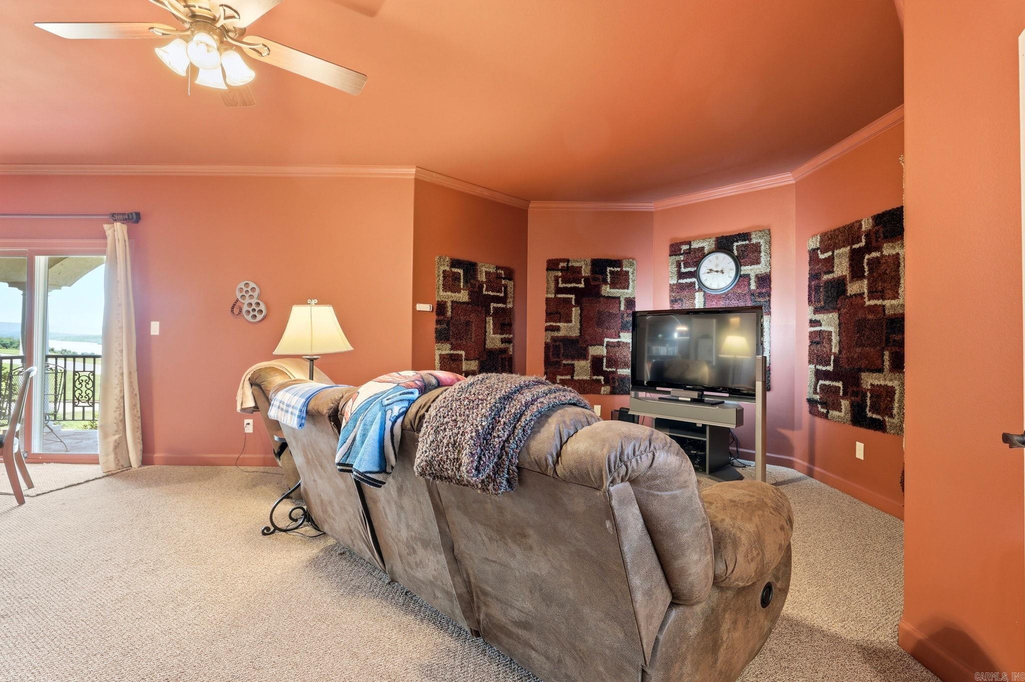 MOUNTAIN CREST ESTATES - Residential