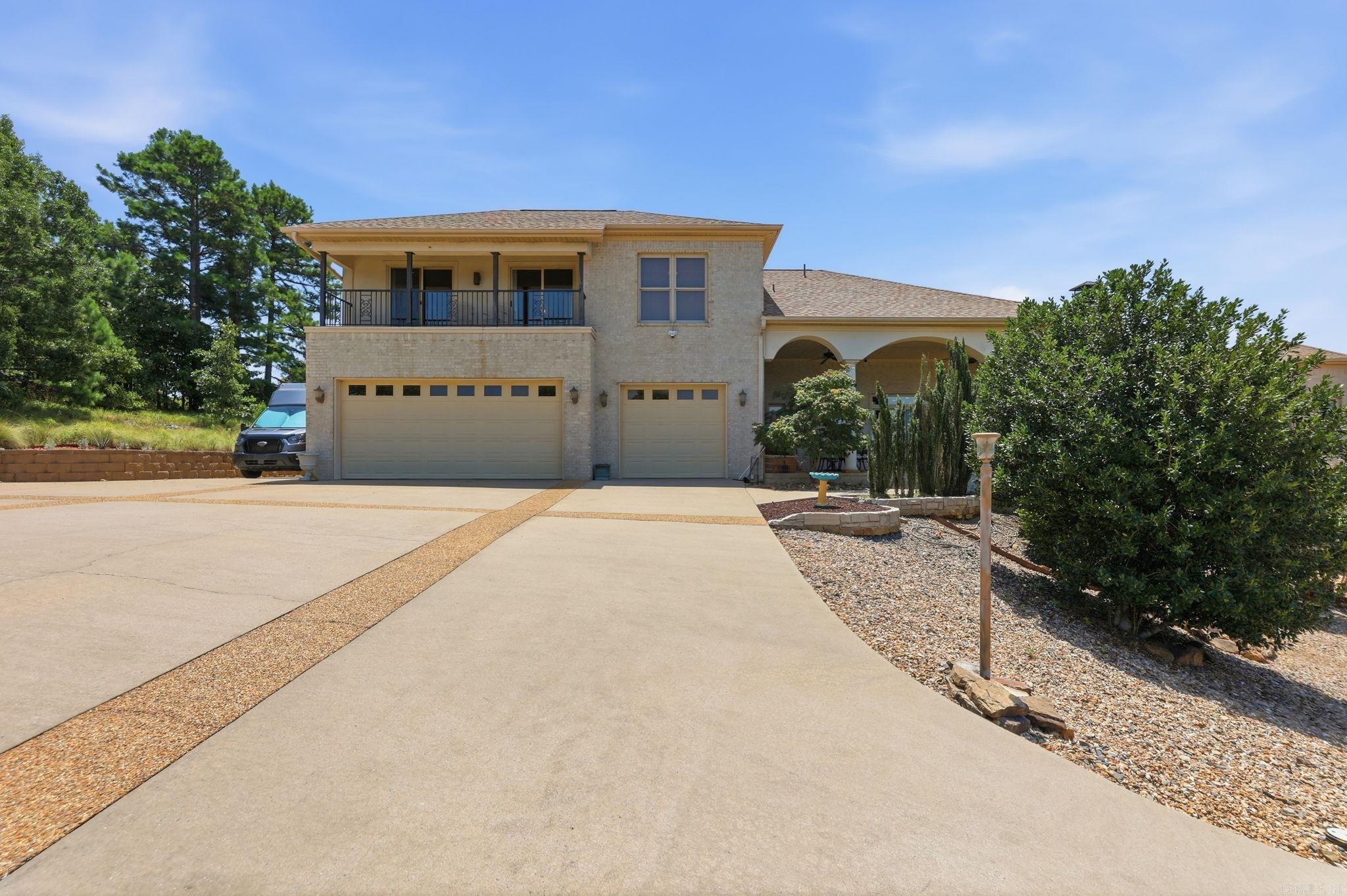 MOUNTAIN CREST ESTATES - Residential
