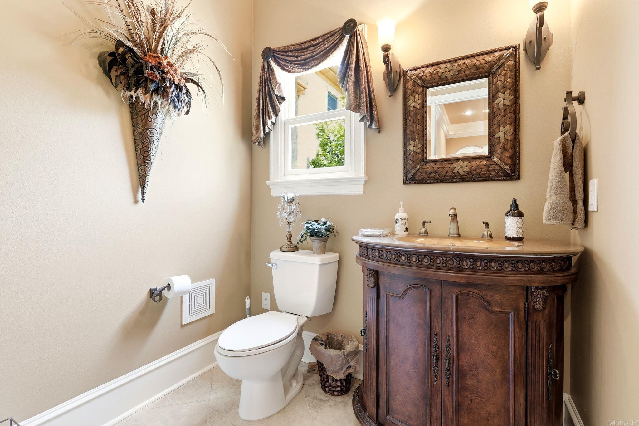 MOUNTAIN CREST ESTATES - Residential