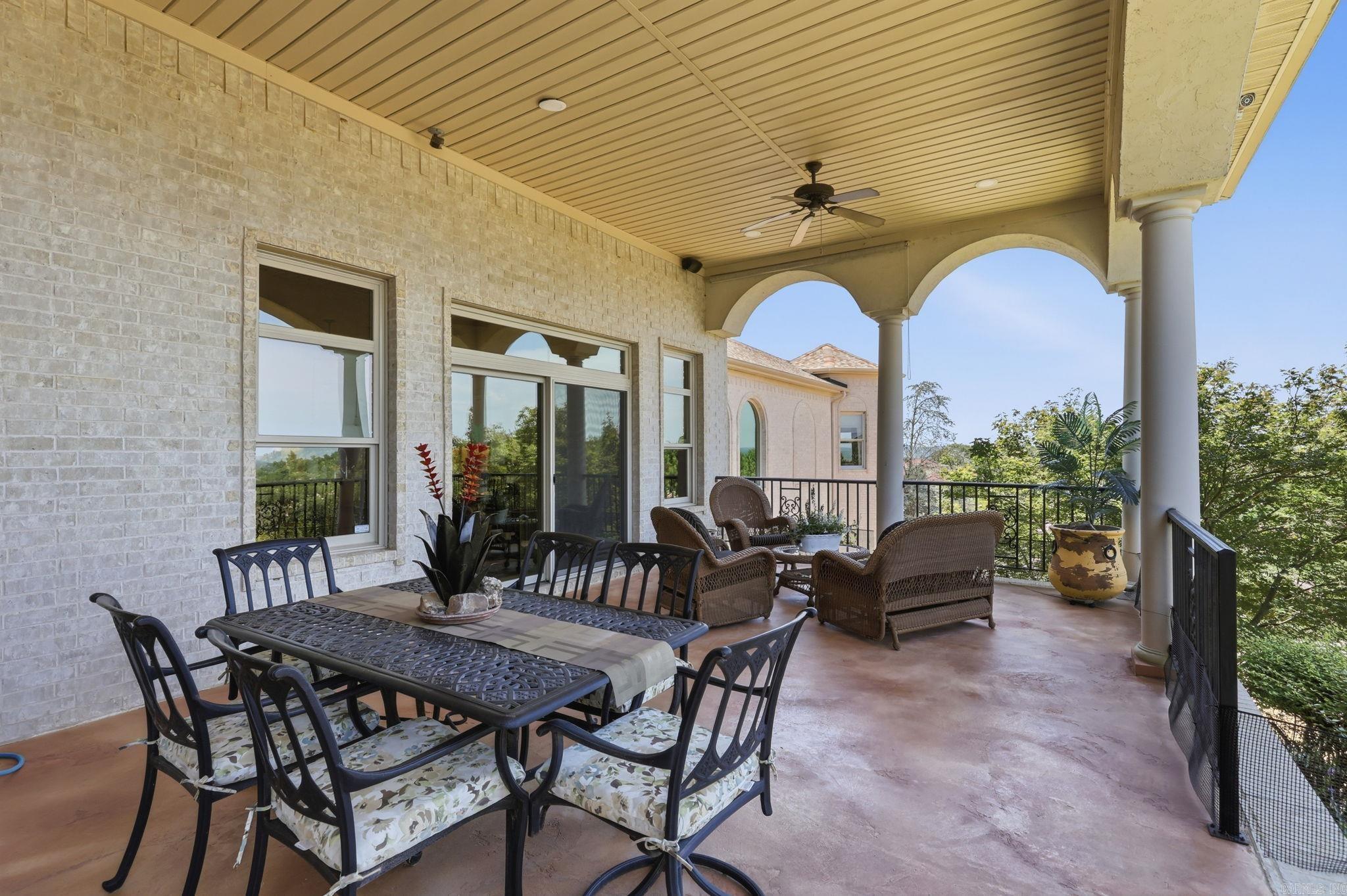 MOUNTAIN CREST ESTATES - Residential