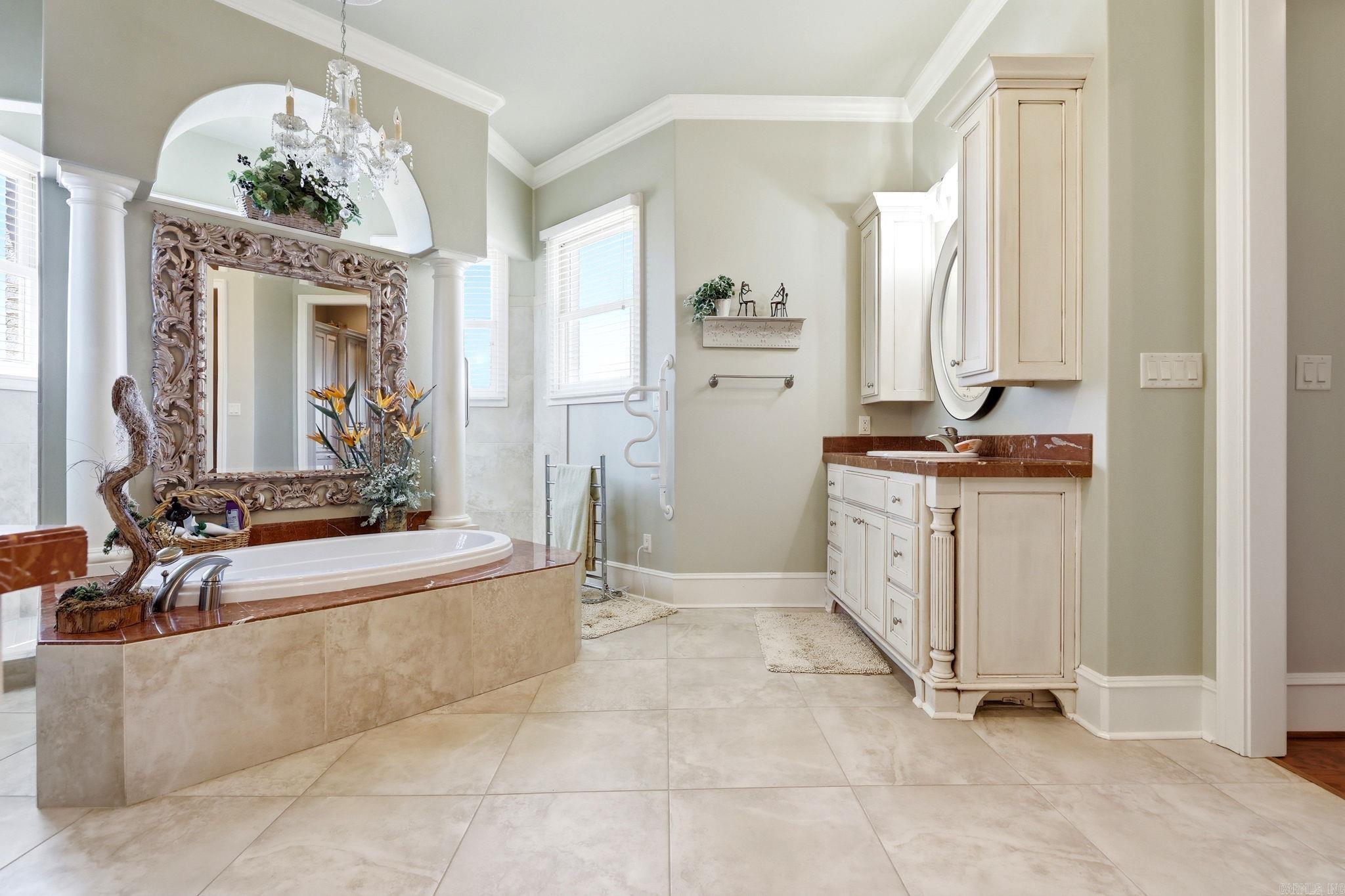 MOUNTAIN CREST ESTATES - Residential