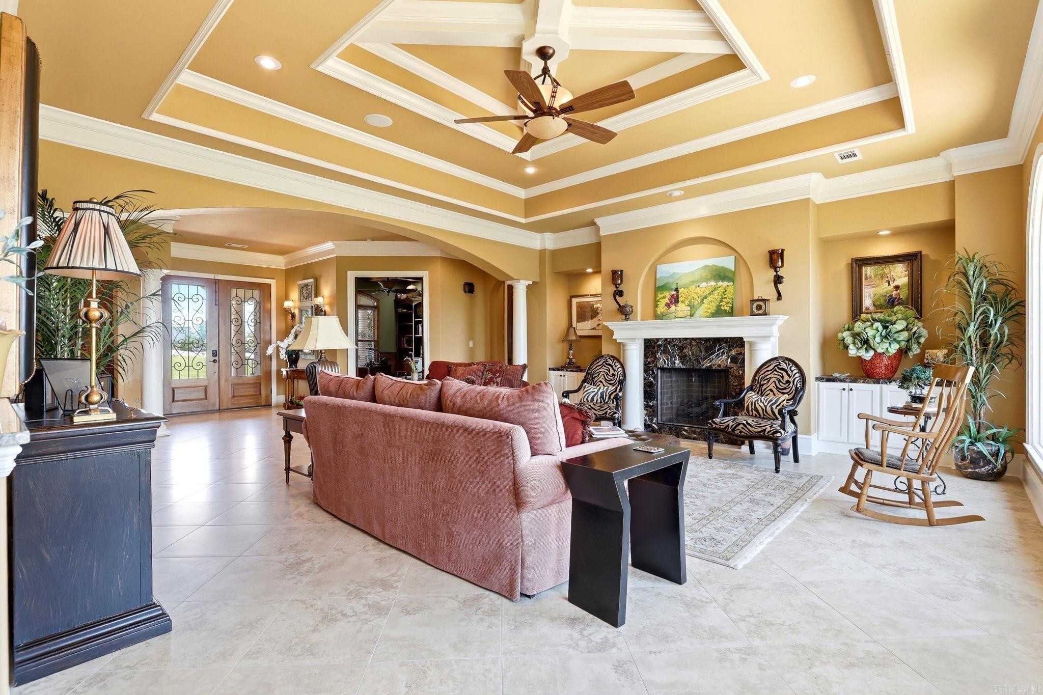 MOUNTAIN CREST ESTATES - Residential