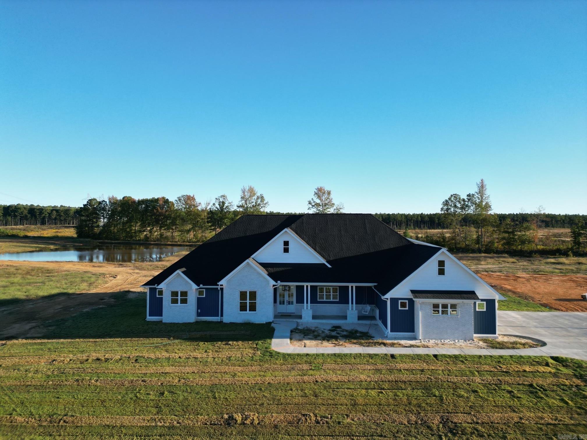 EAGLE RIDGE ESTATES - Residential