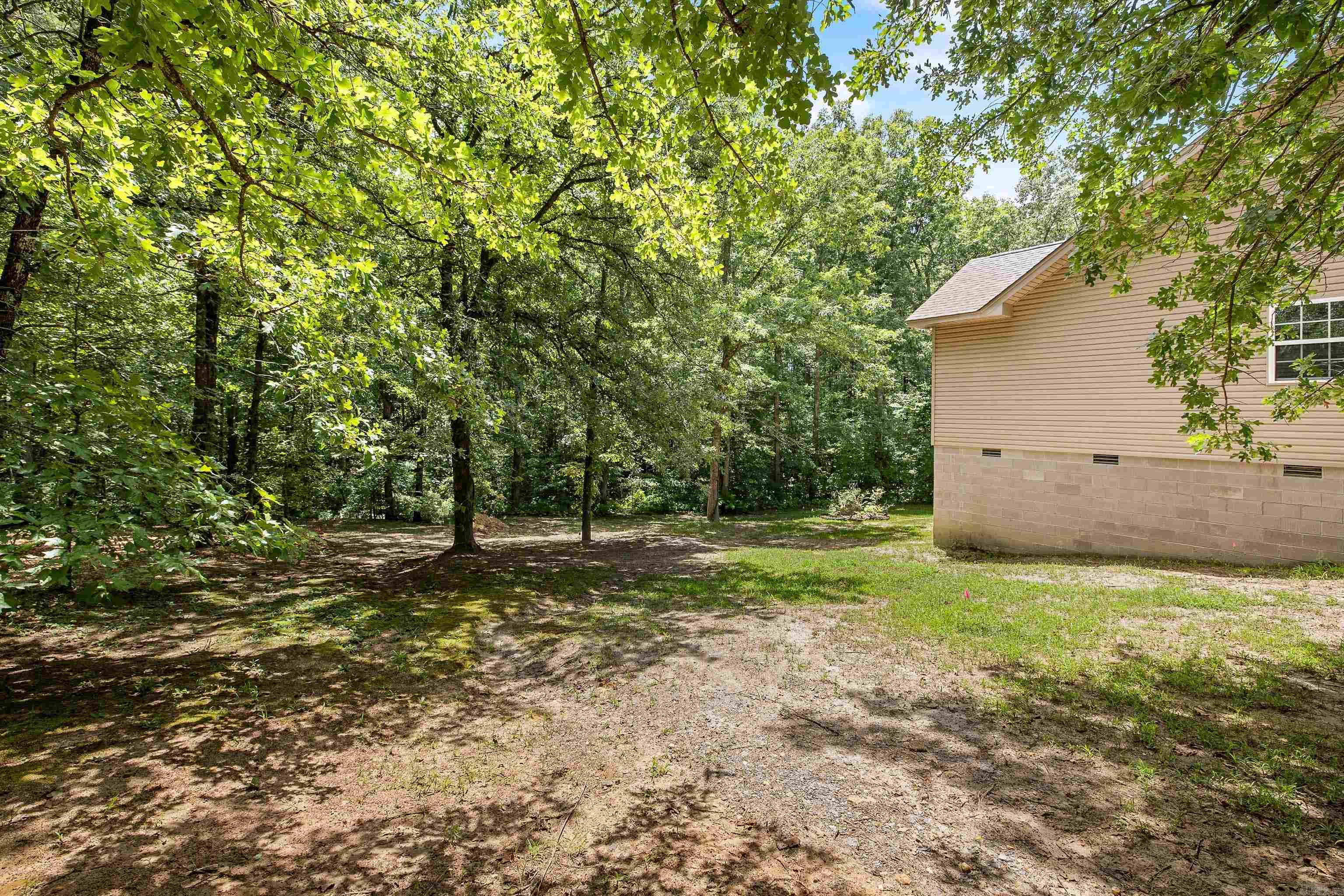 HOBBY TRAIL - Residential