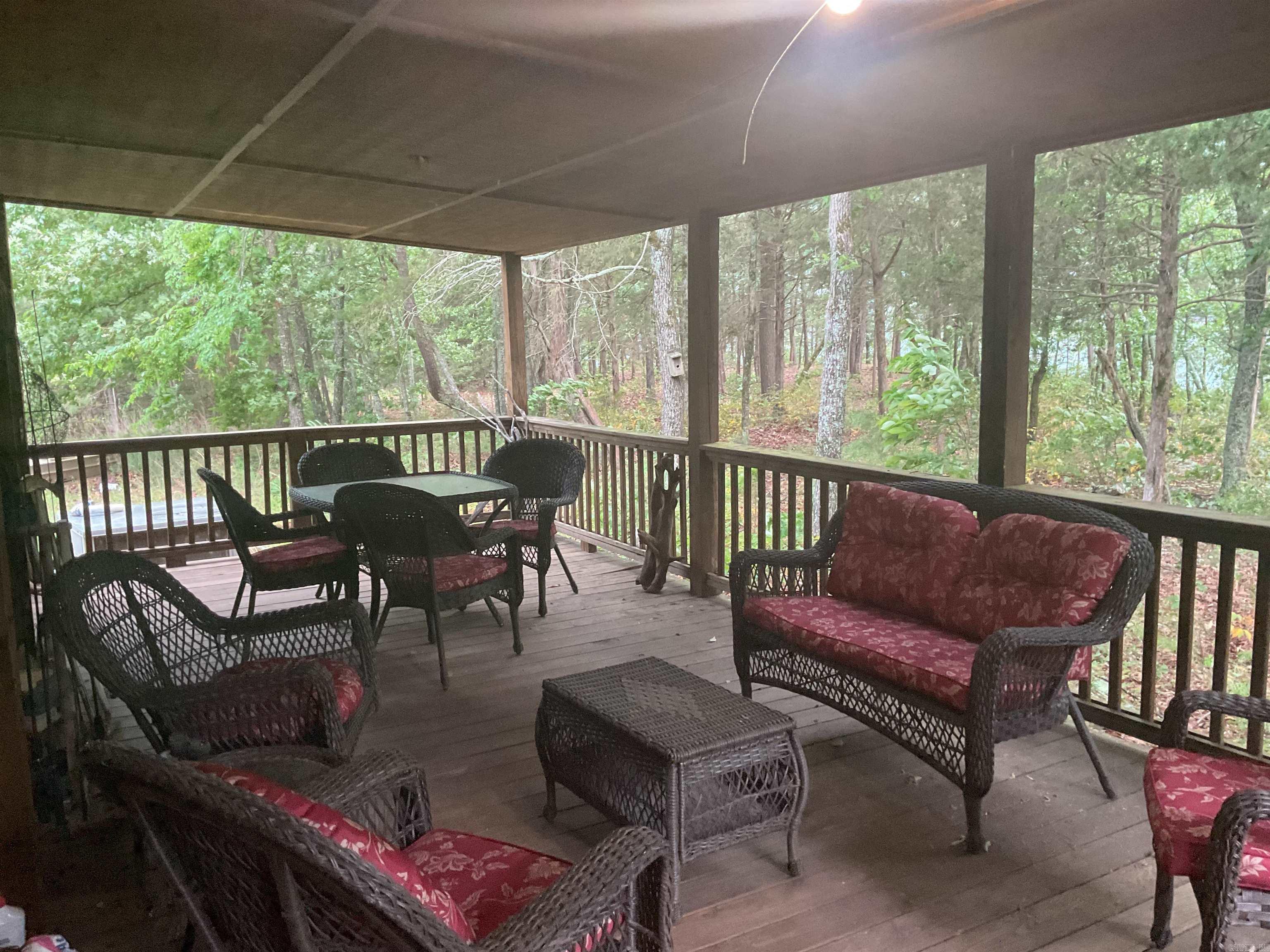 CIRCLE ACRES - Residential