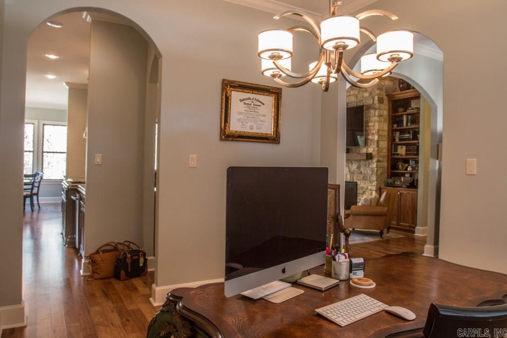 WOODLANDS EDGE - Residential