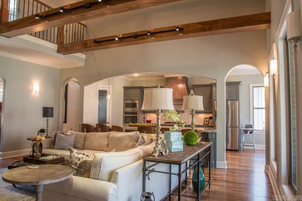 WOODLANDS EDGE - Residential