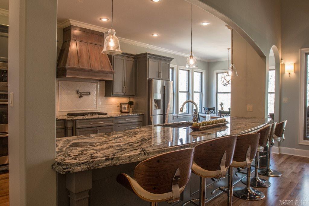 WOODLANDS EDGE - Residential