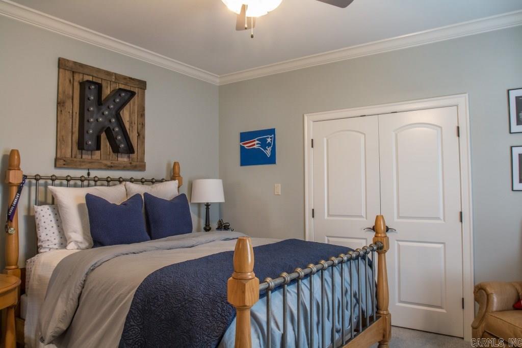 WOODLANDS EDGE - Residential