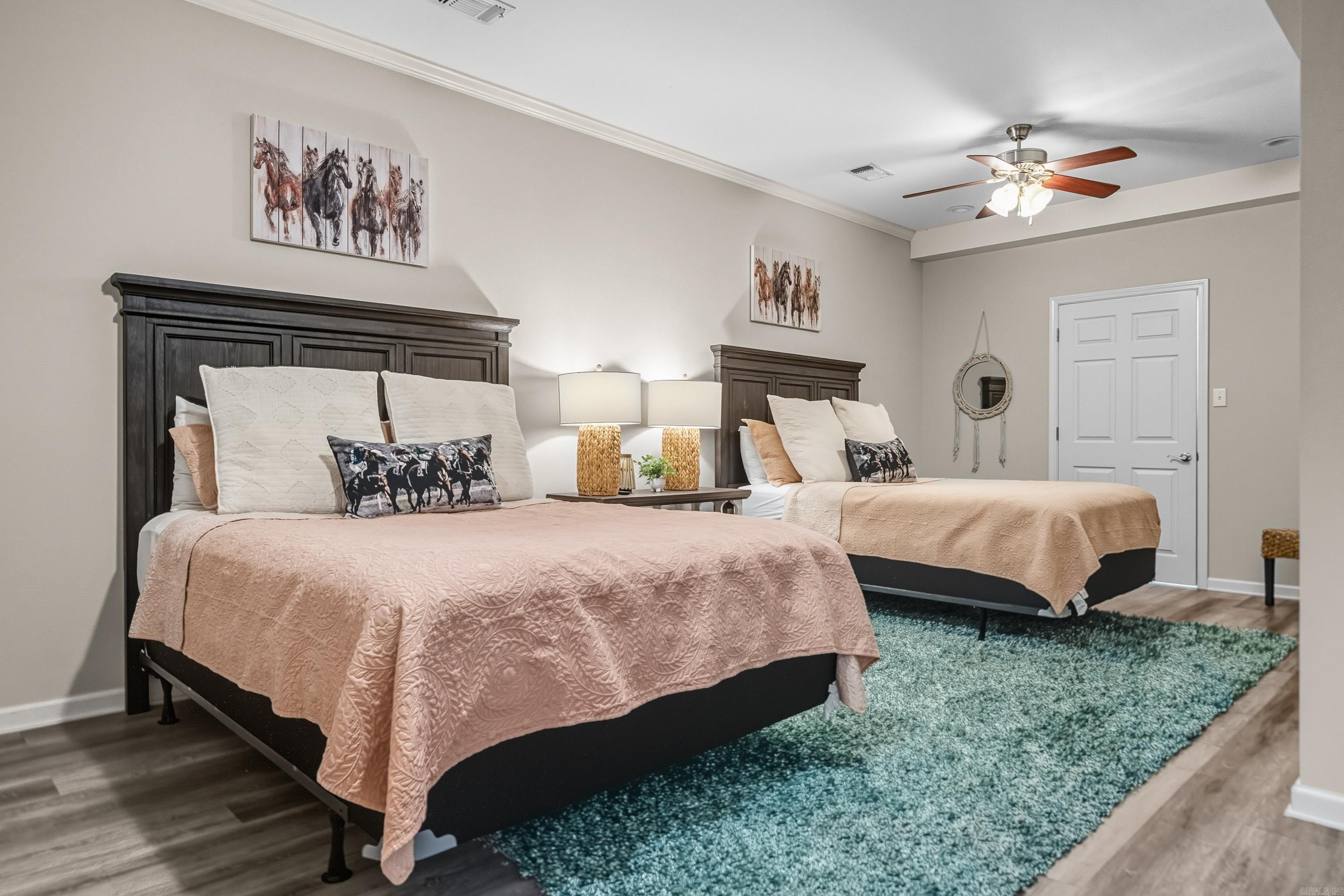 GRAND POINTE VIEW HPR - Residential
