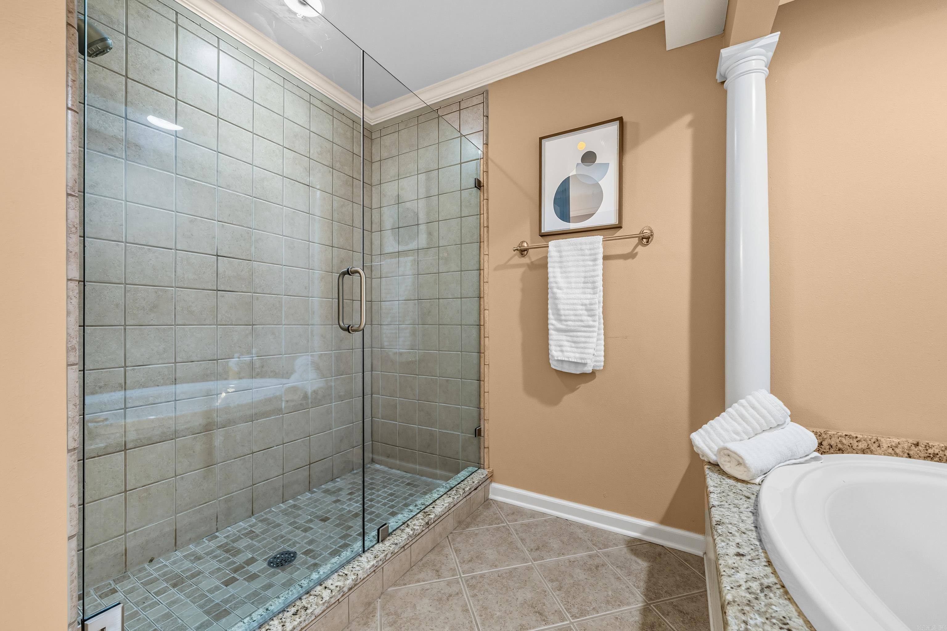 GRAND POINTE VIEW HPR - Residential