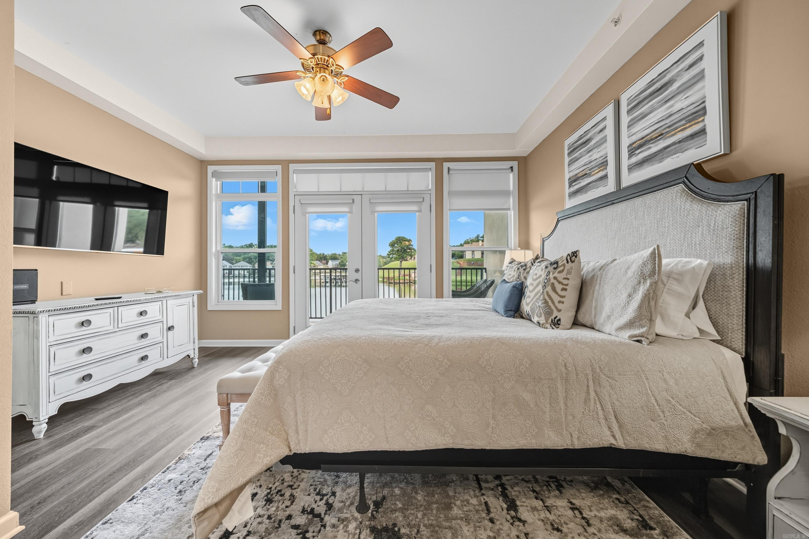 GRAND POINTE VIEW HPR - Residential