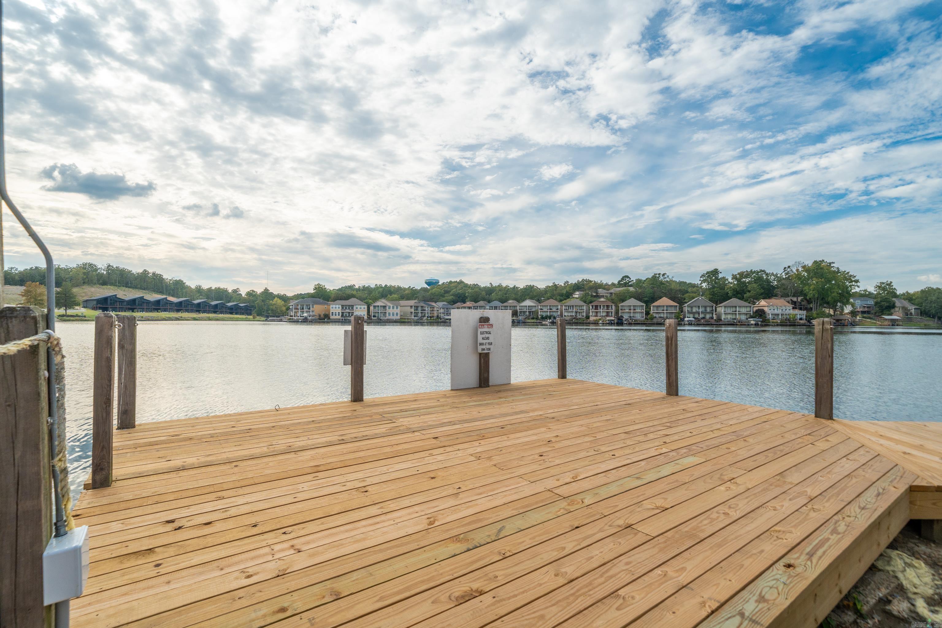 GRAND POINTE VIEW HPR - Residential