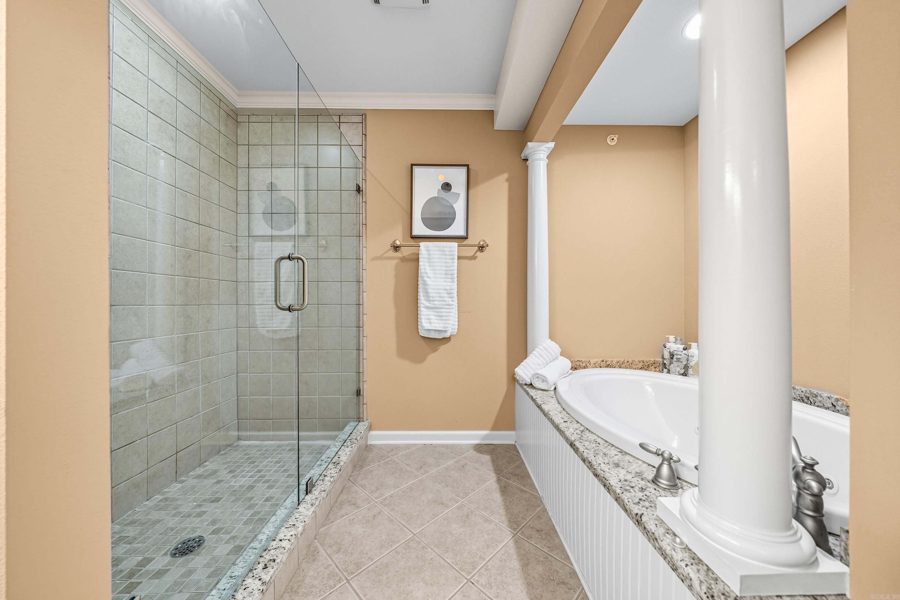 GRAND POINTE VIEW HPR - Residential