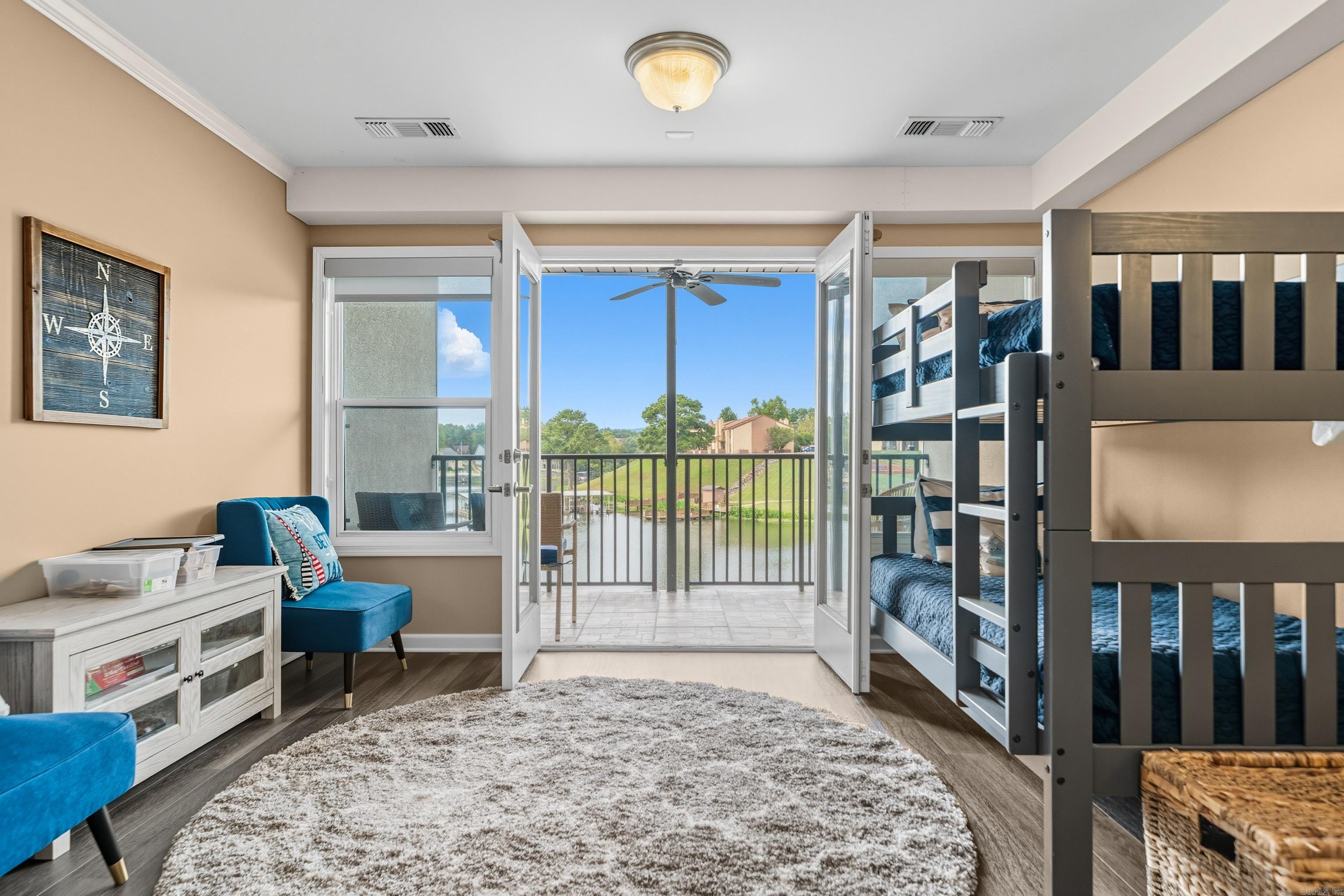 GRAND POINTE VIEW HPR - Residential