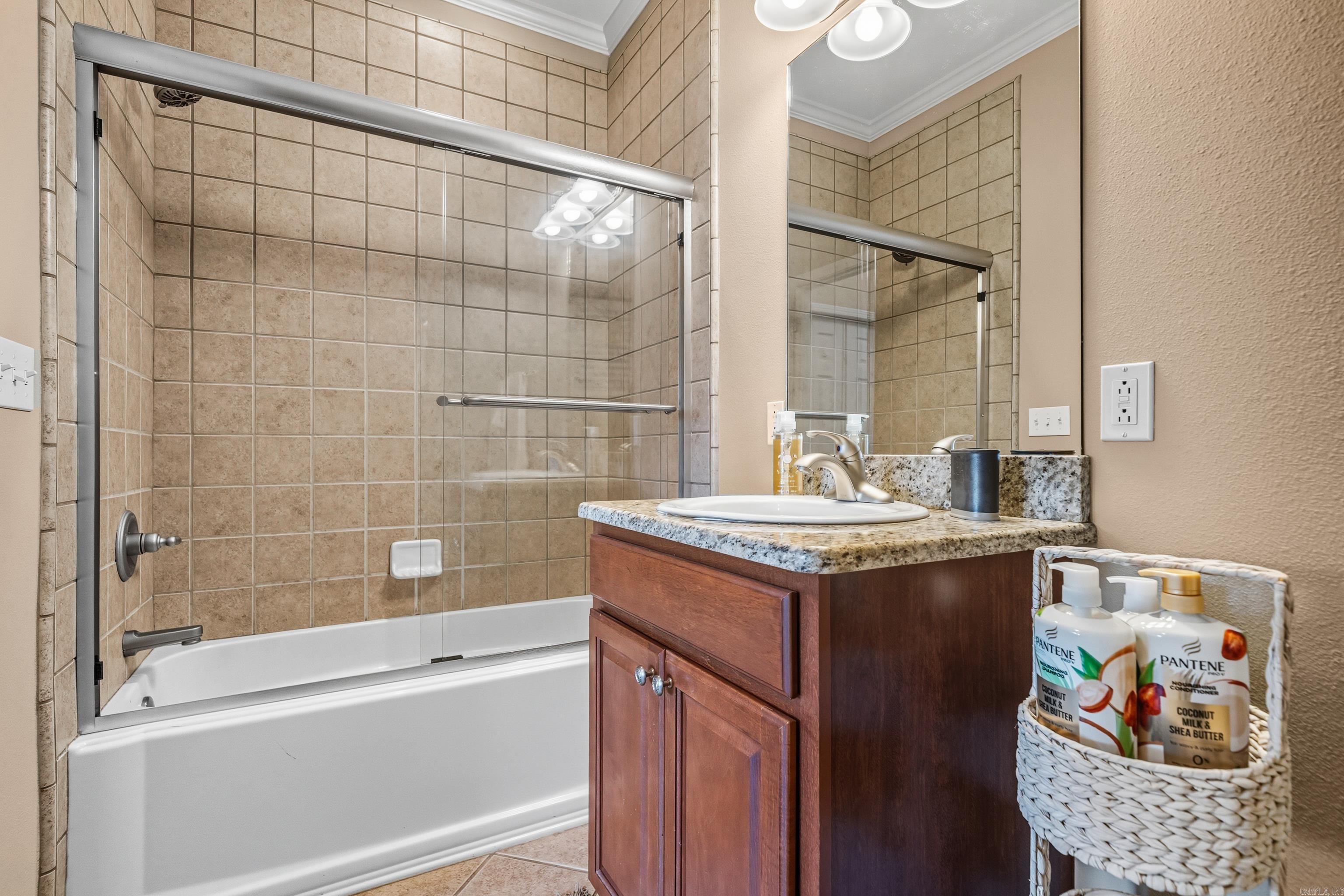 GRAND POINTE VIEW HPR - Residential