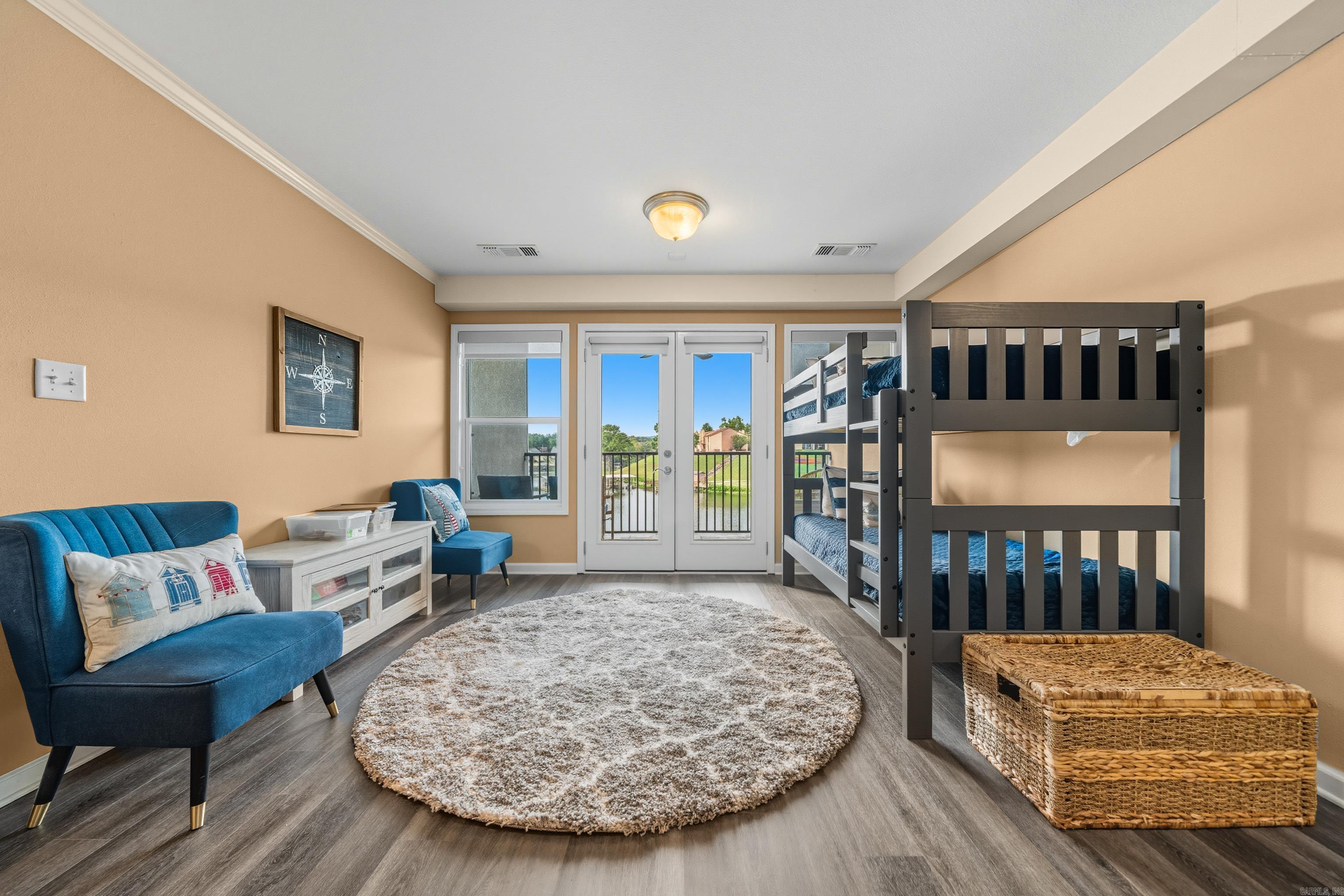 GRAND POINTE VIEW HPR - Residential