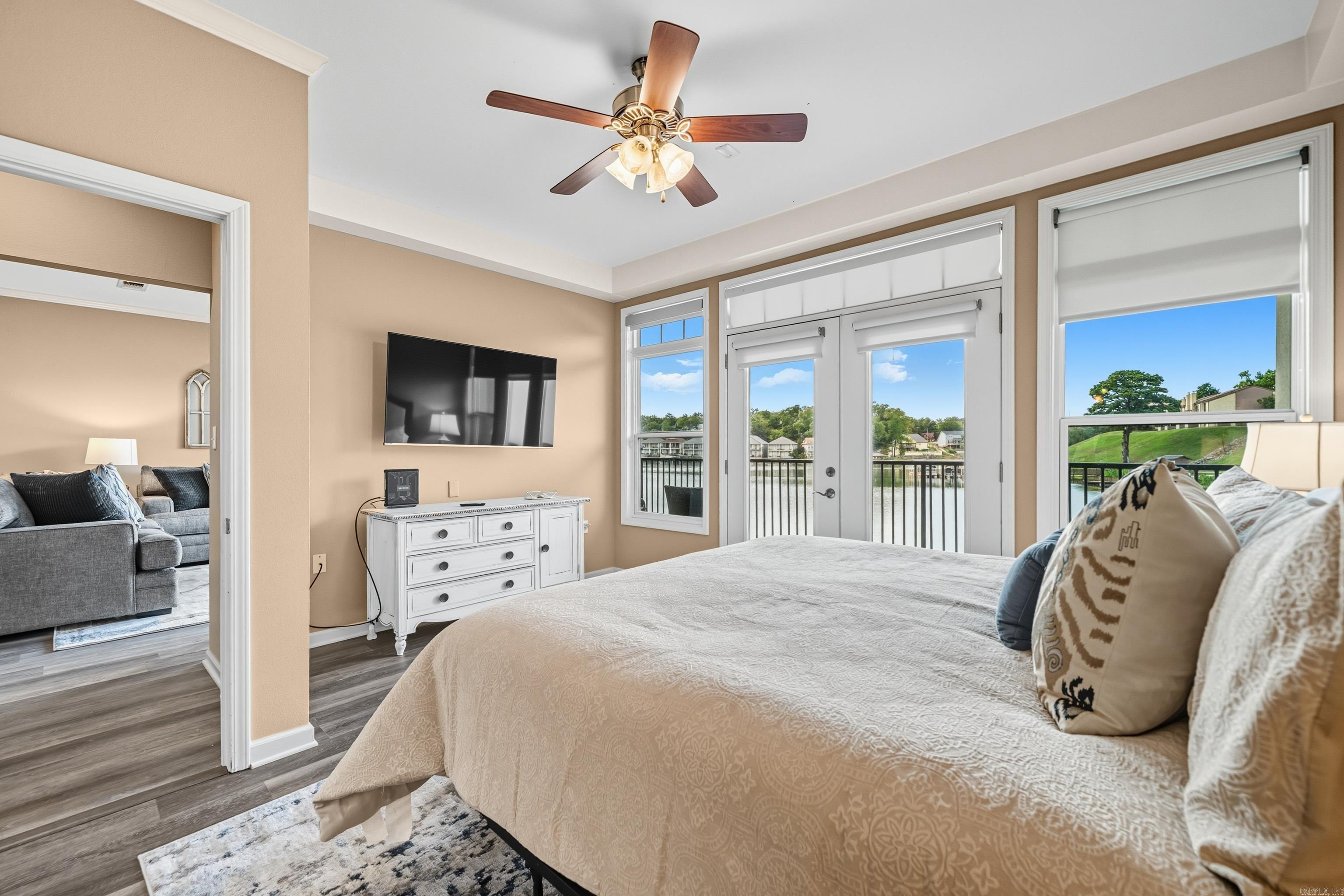 GRAND POINTE VIEW HPR - Residential