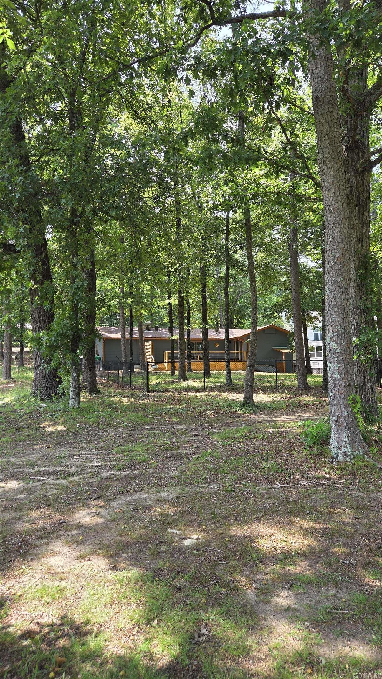 CASTLE RIDGE - Residential