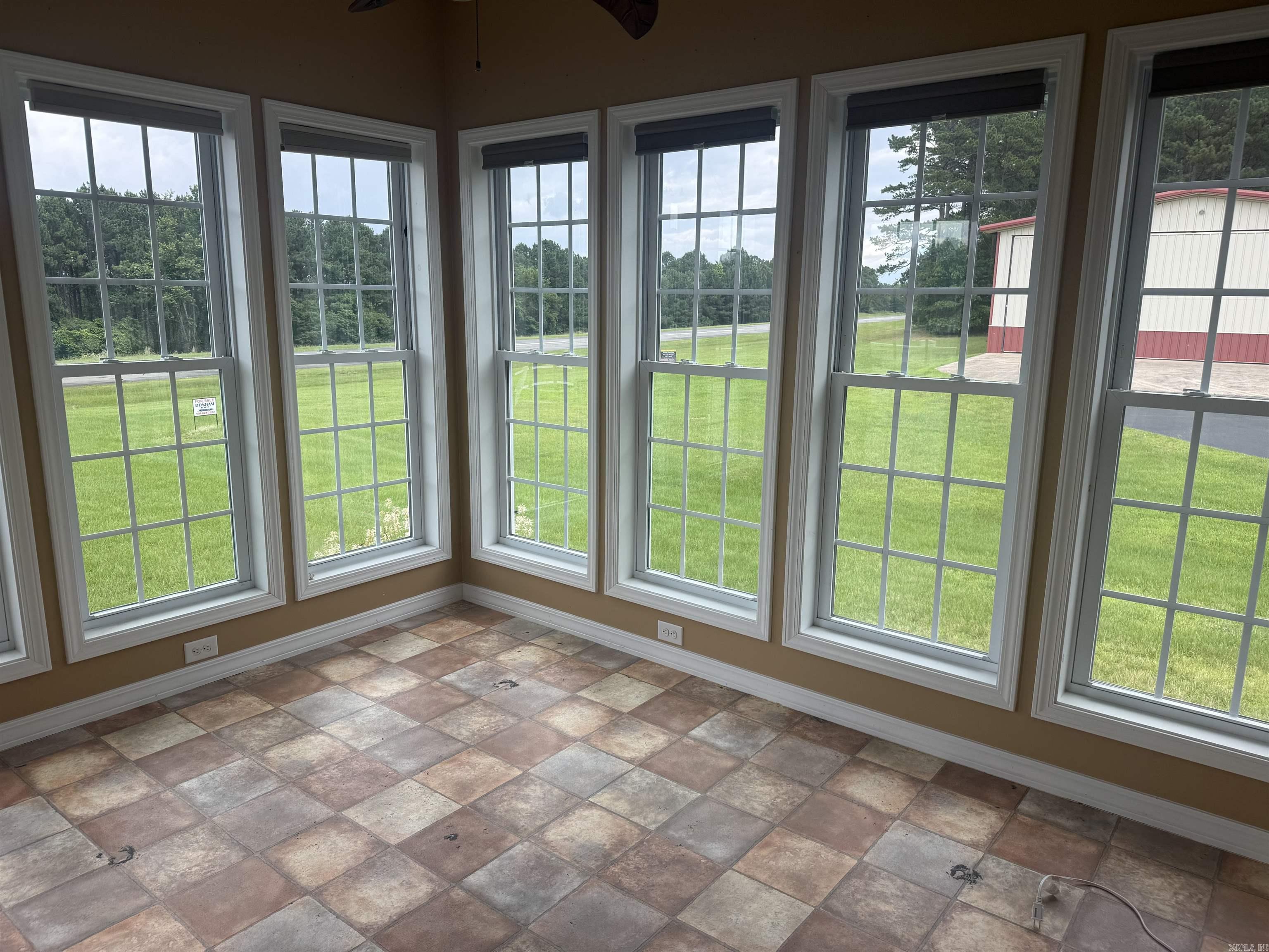 HOLLEY MOUNTAIN AIRPARK - Residential