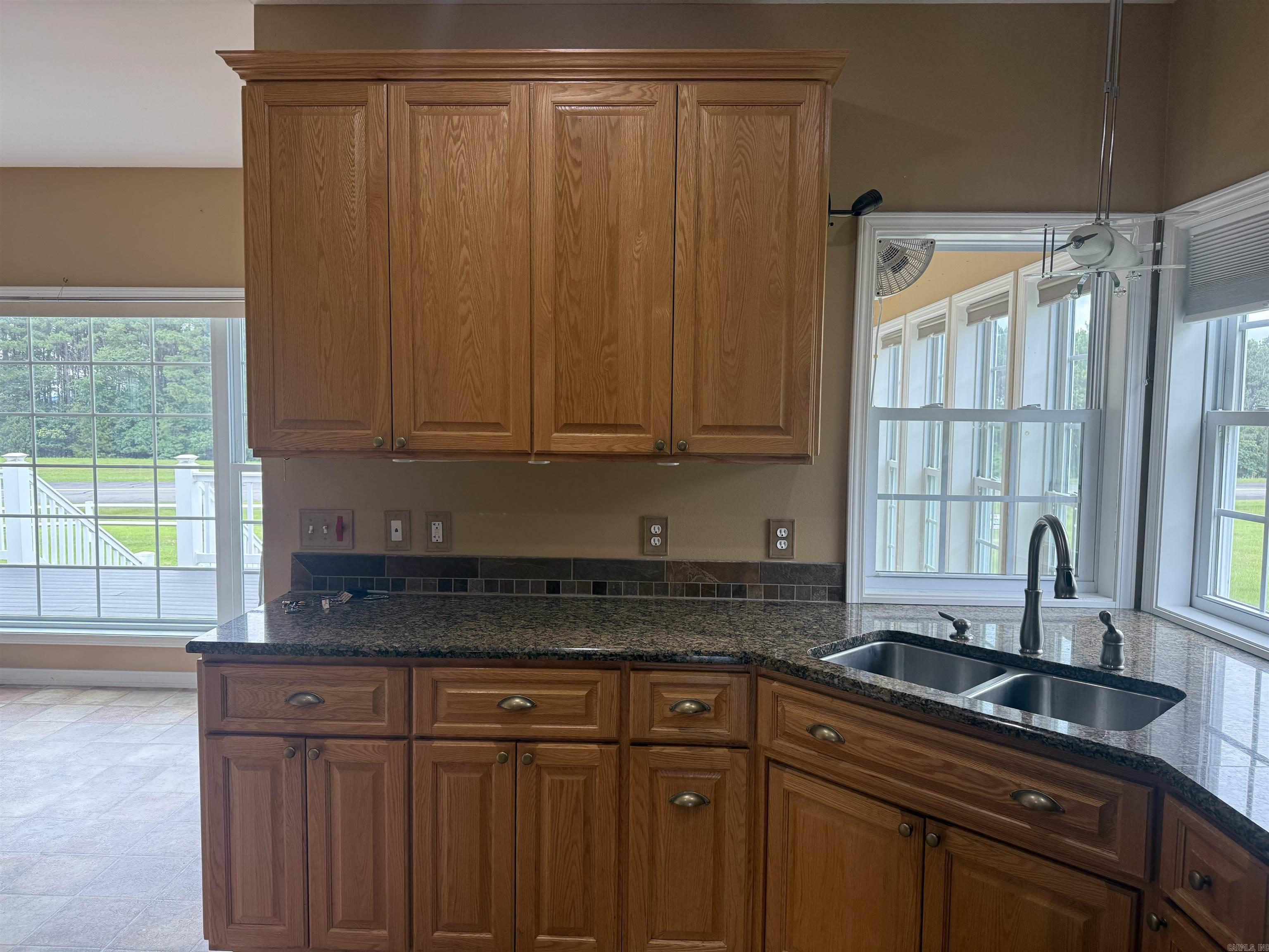 HOLLEY MOUNTAIN AIRPARK - Residential