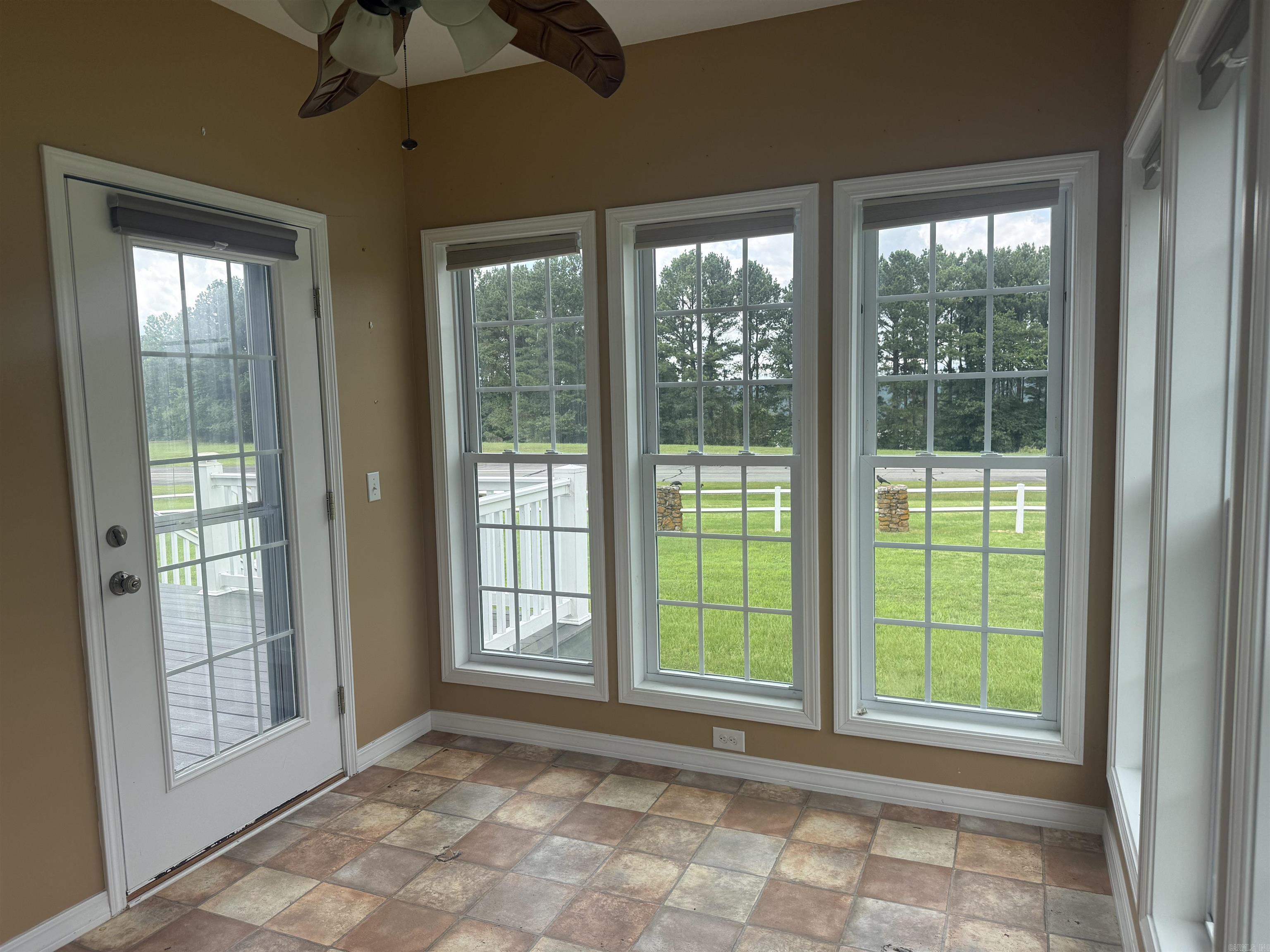 HOLLEY MOUNTAIN AIRPARK - Residential