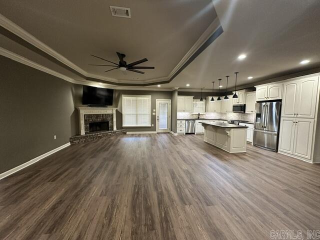 EAGLE ESTATES - Residential