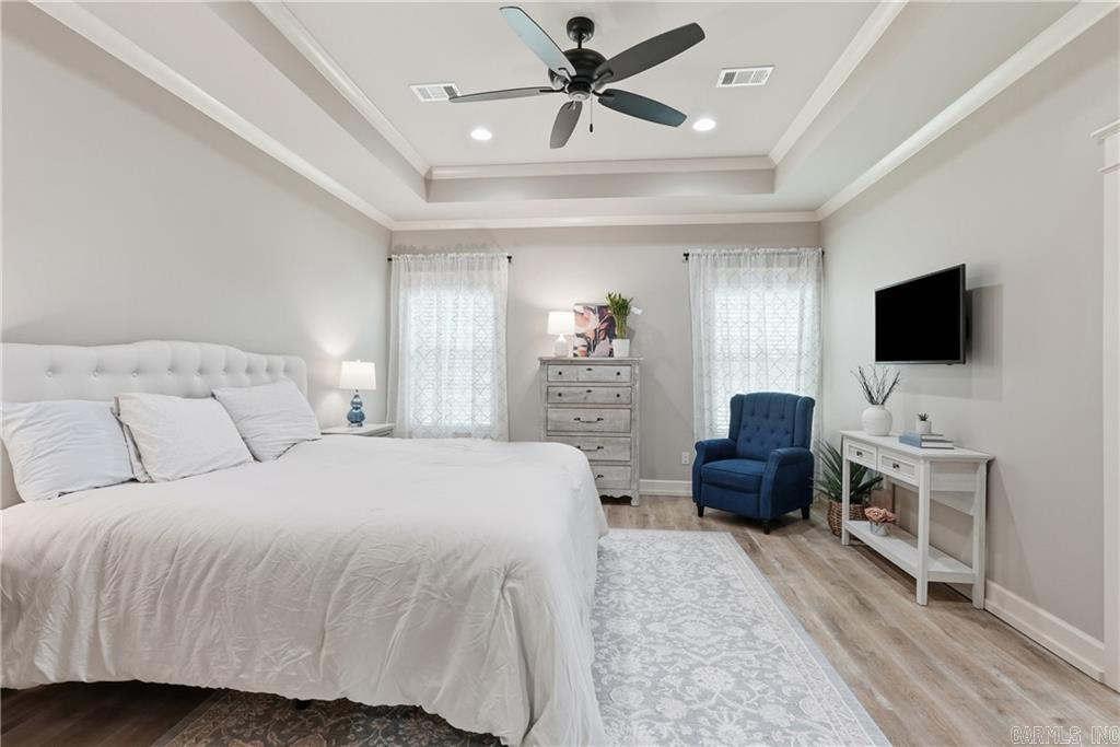 COLONIAL HEIGHTS - Residential