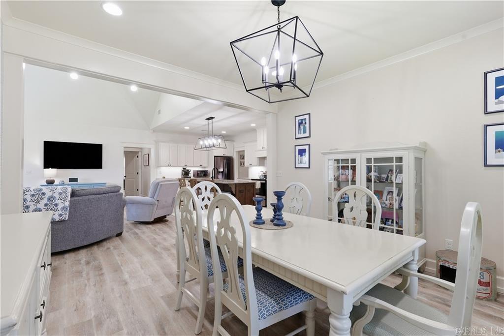 COLONIAL HEIGHTS - Residential