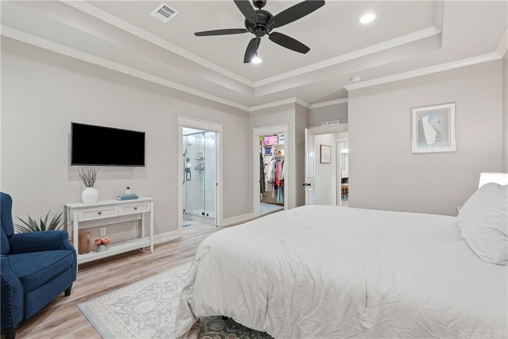 COLONIAL HEIGHTS - Residential