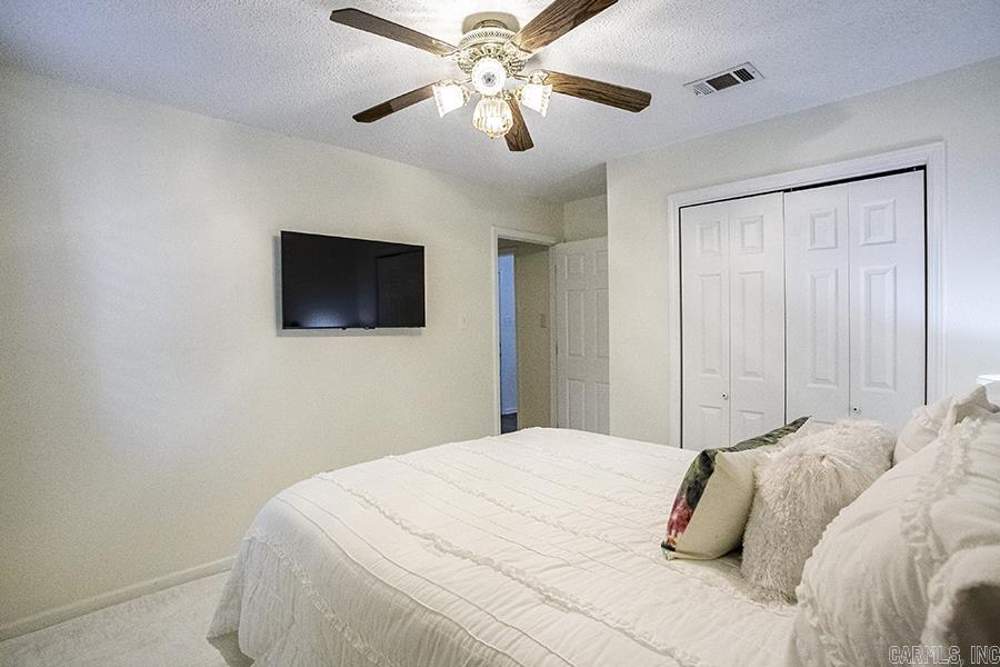 CRYSTAL VALLEY MANOR - Residential