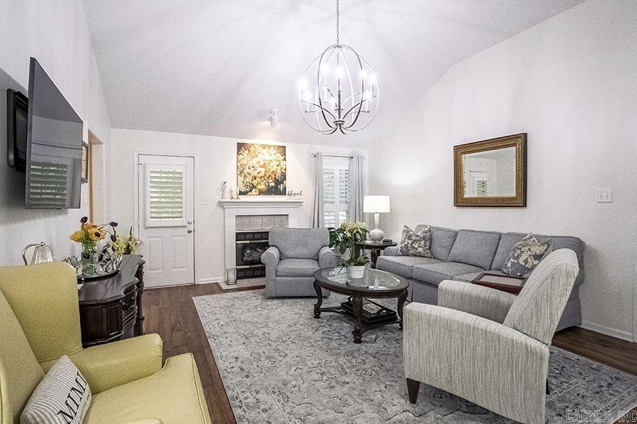 CRYSTAL VALLEY MANOR - Residential