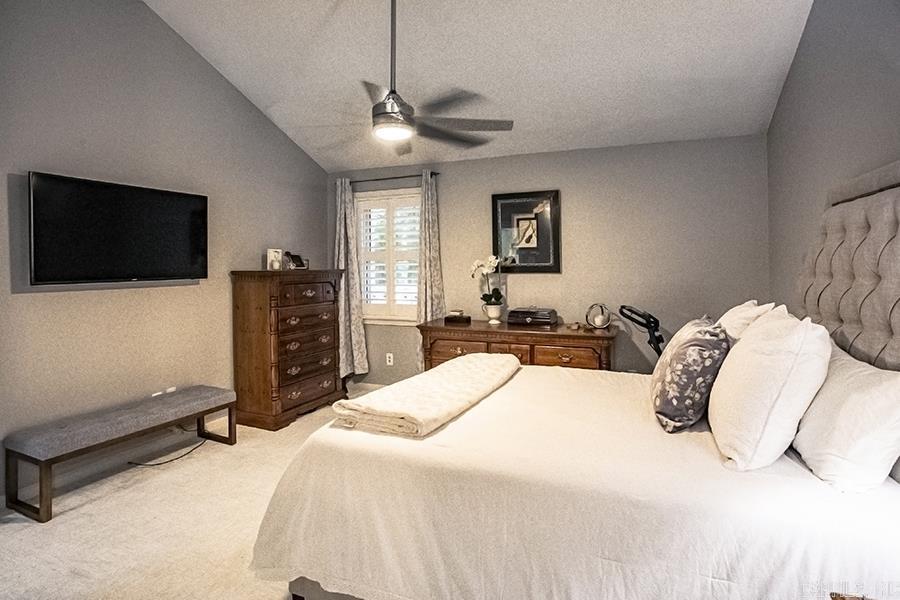 CRYSTAL VALLEY MANOR - Residential