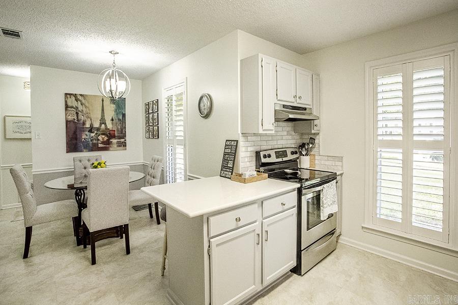 CRYSTAL VALLEY MANOR - Residential