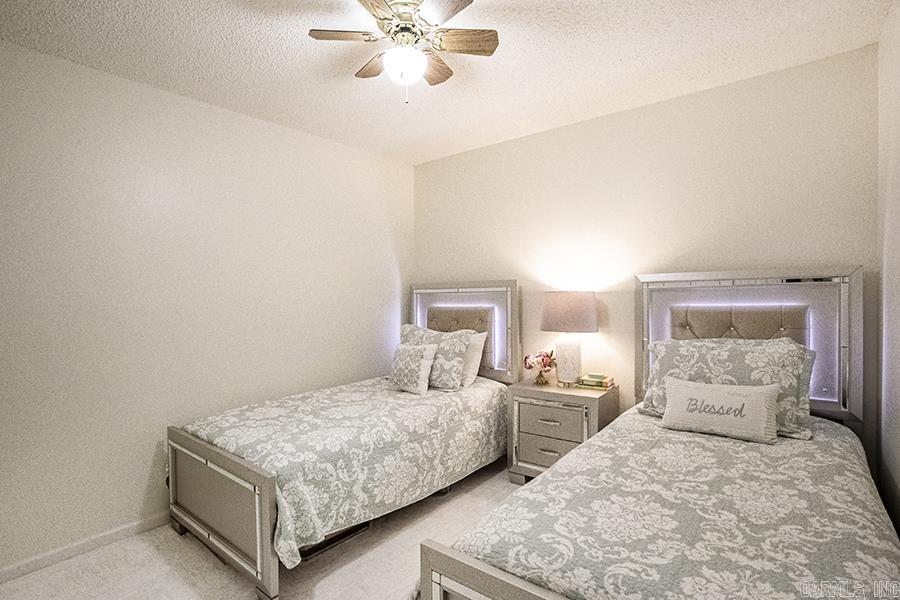 CRYSTAL VALLEY MANOR - Residential