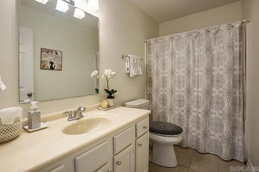 CRYSTAL VALLEY MANOR - Residential