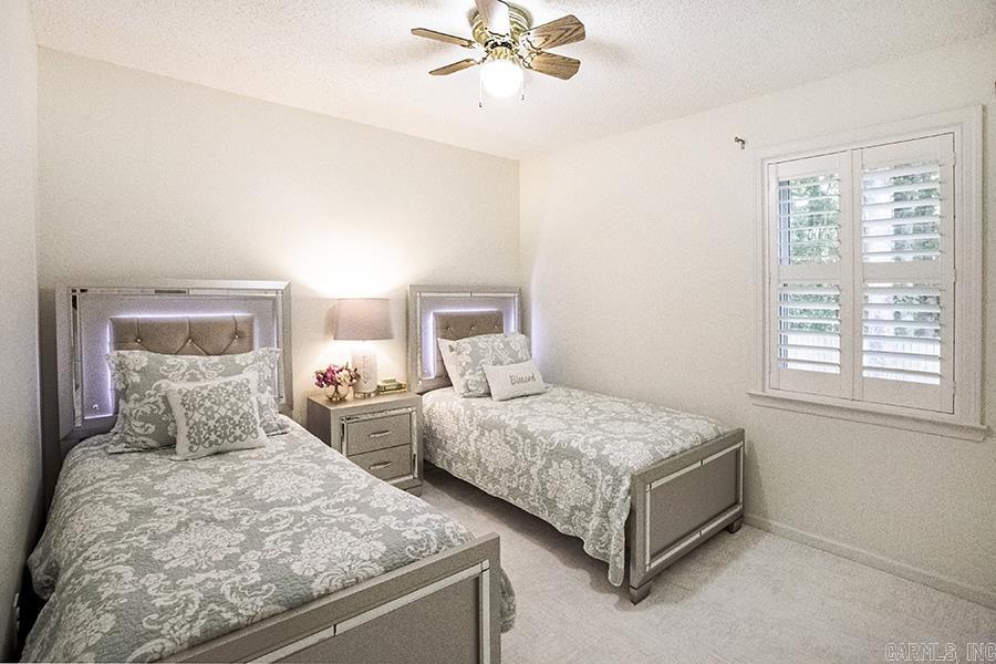 CRYSTAL VALLEY MANOR - Residential