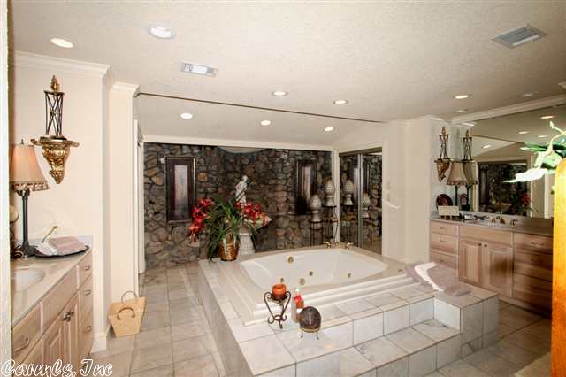Lake View - Residential